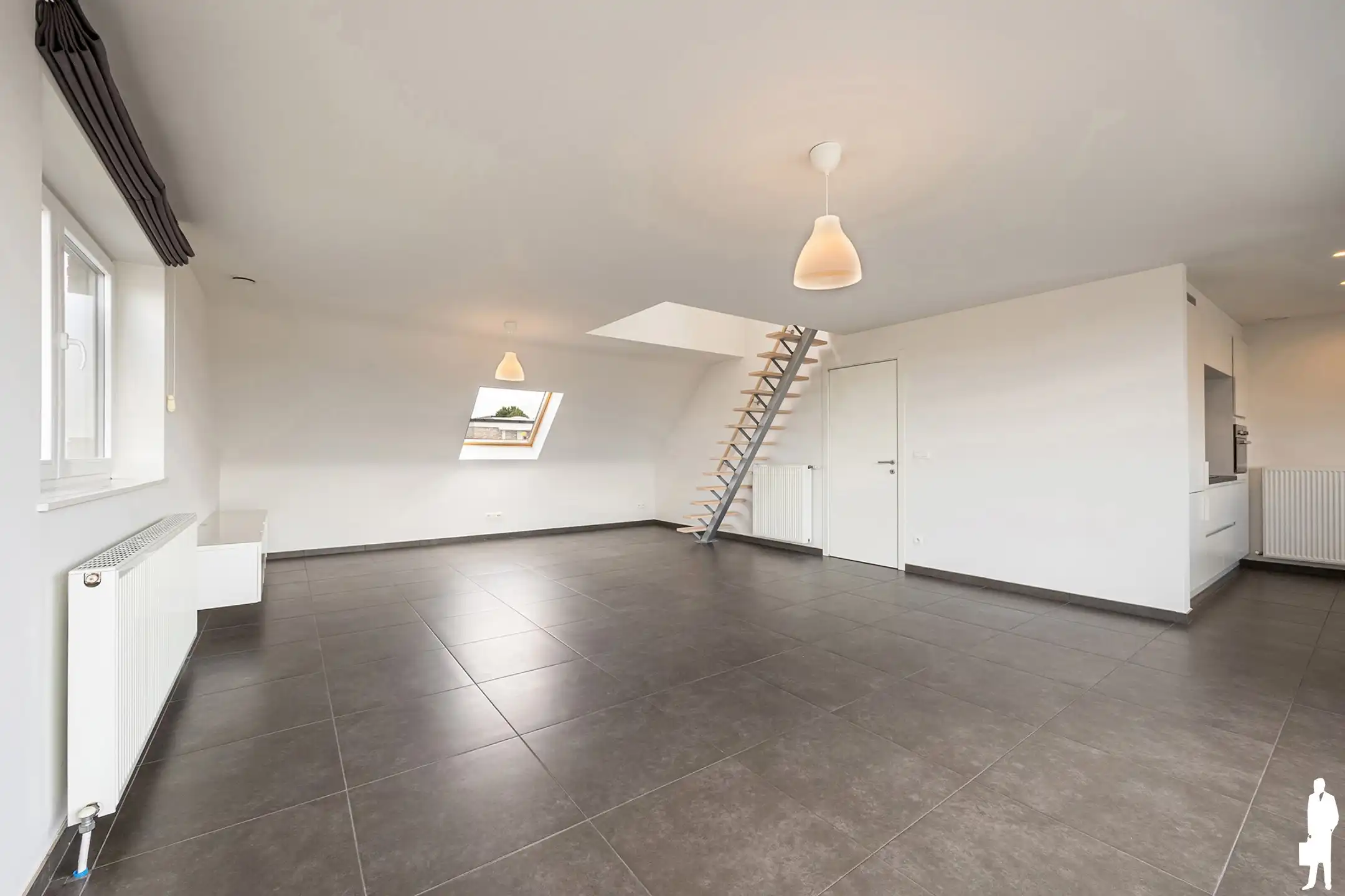 Luxueuze duplex met 3 slpk, 2 badk en carport foto 4