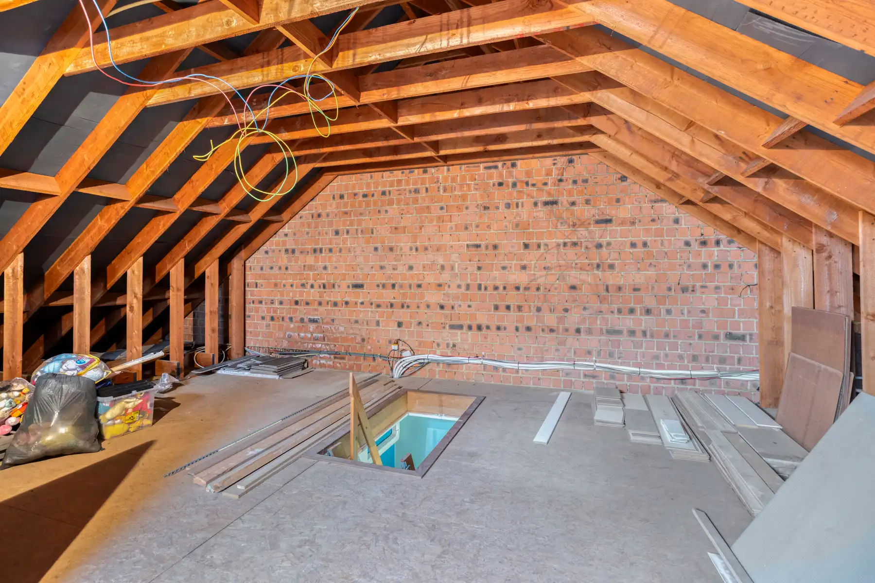 *** ONDER COMPROMIS *** foto 23