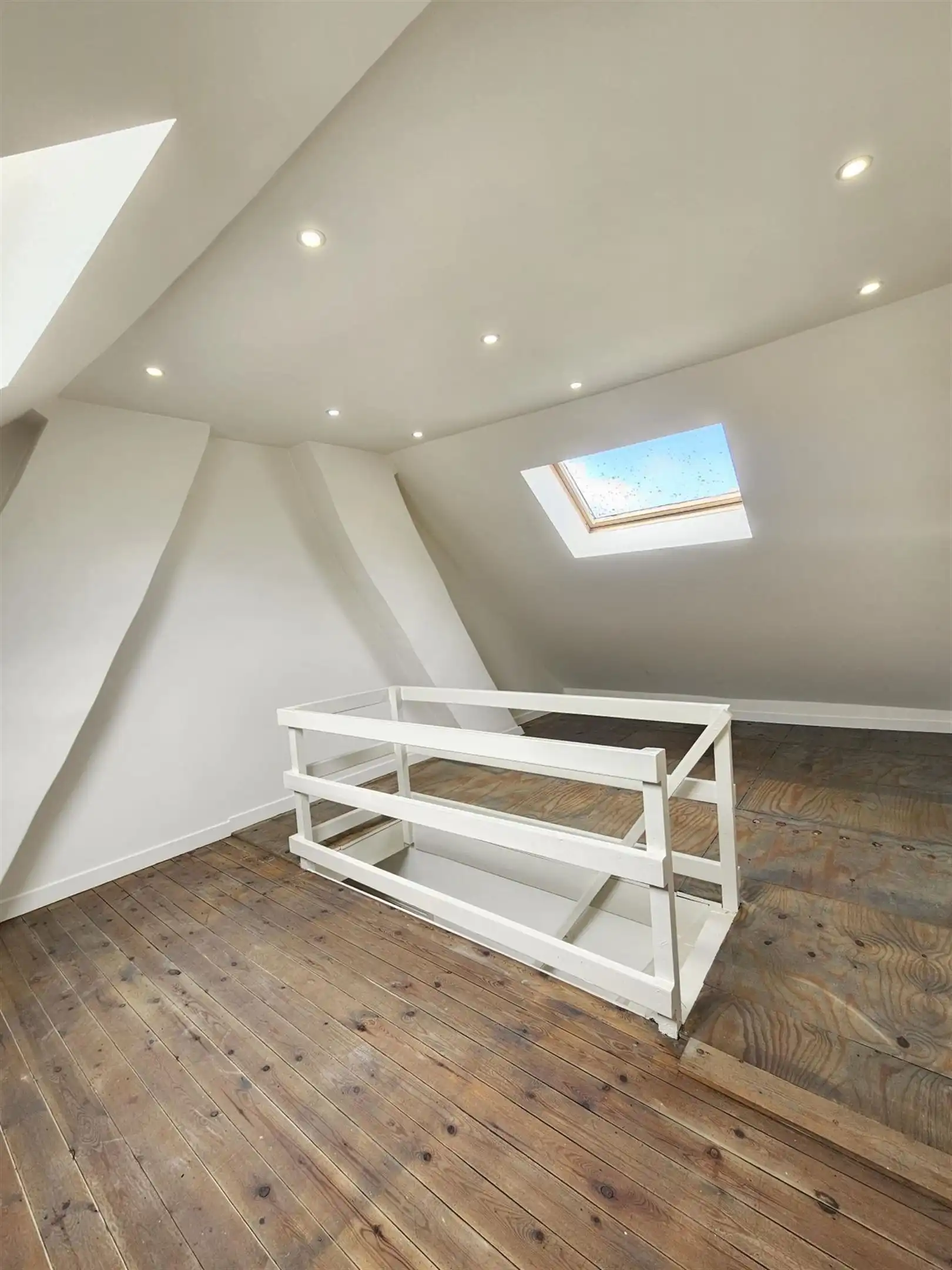 Instapklare rijwoning met 3 slpks en tuin. foto 10