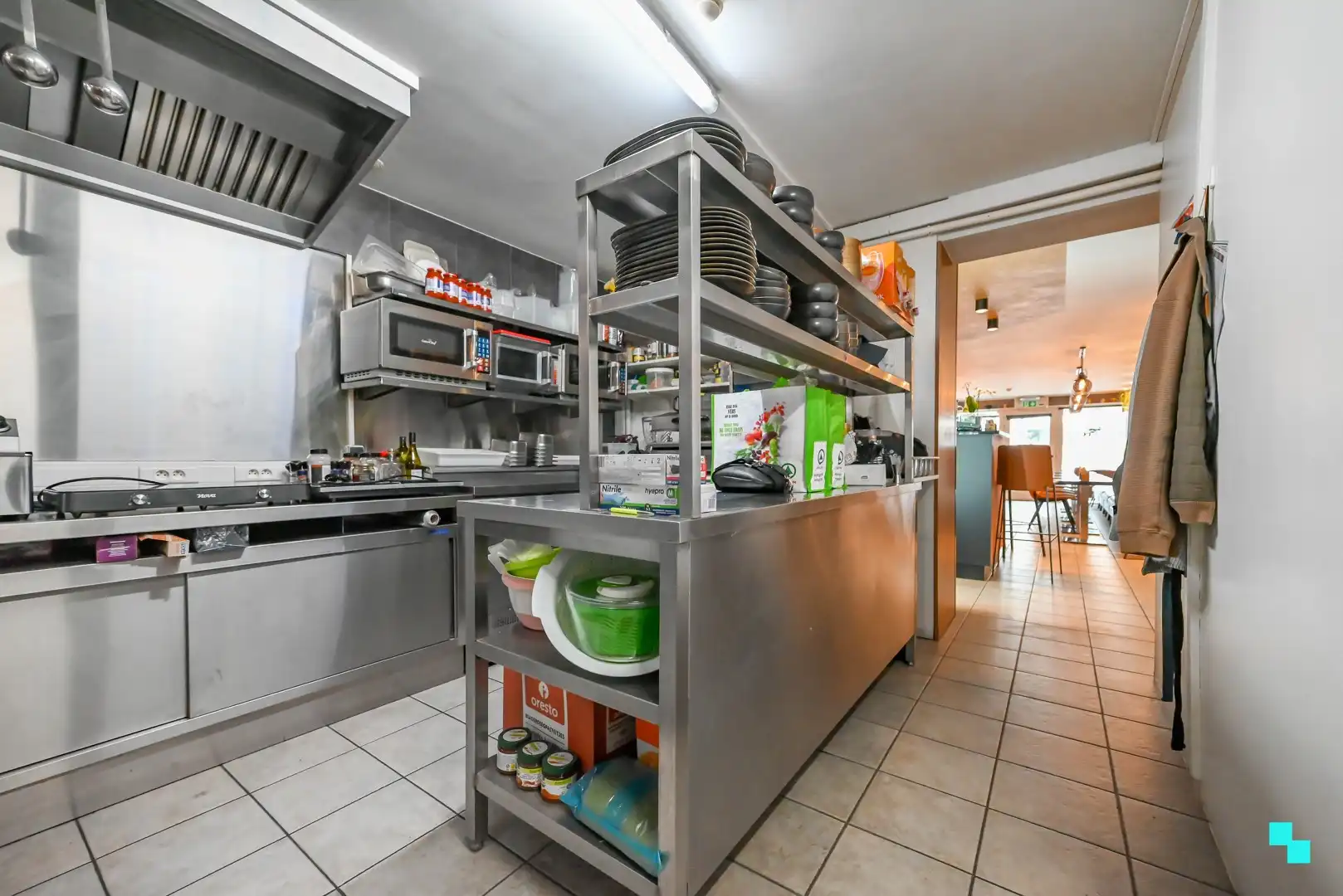 Commercieel gelegen investeringspand met stabiele huuropbrengst in Wenduine foto 9