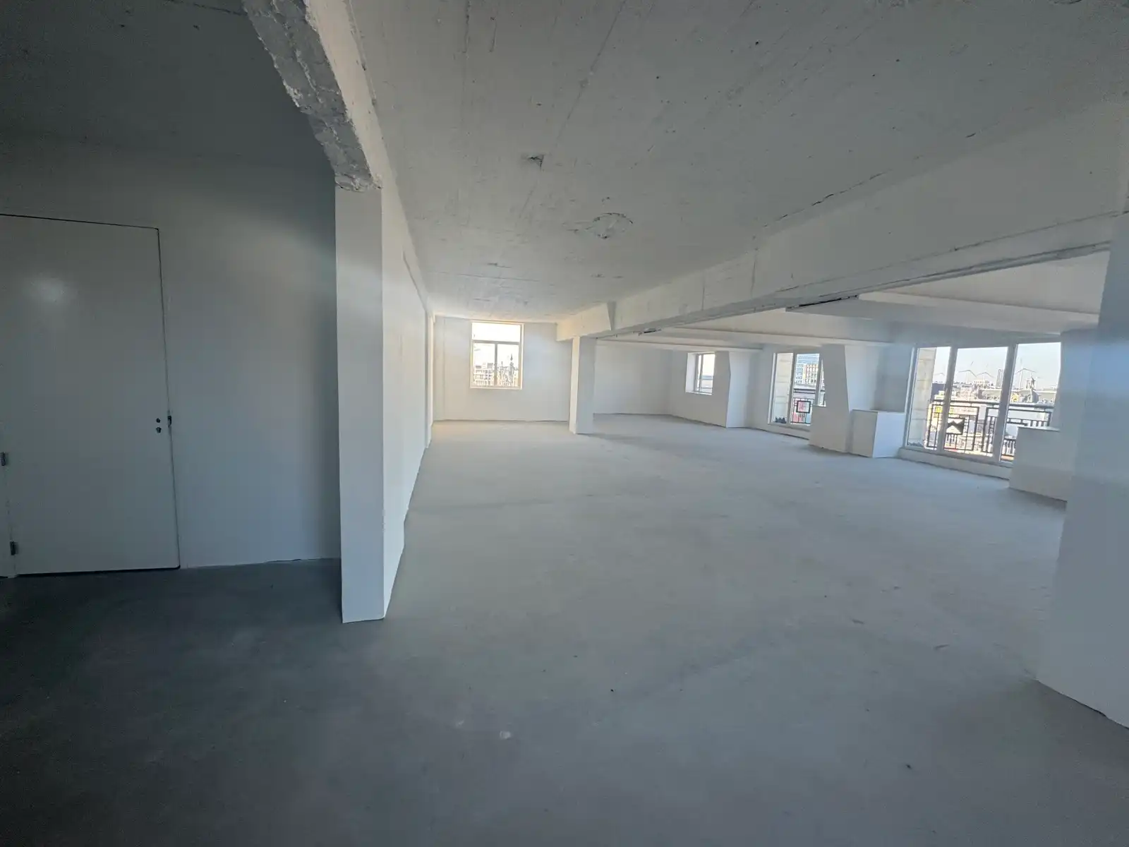 Kantoor te huur foto 12