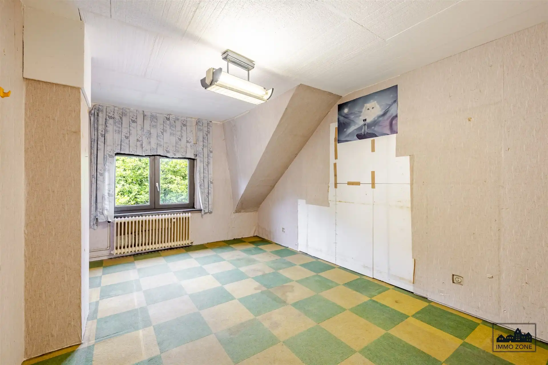 Te renoveren woning op ruim perceel met groene zone foto 13