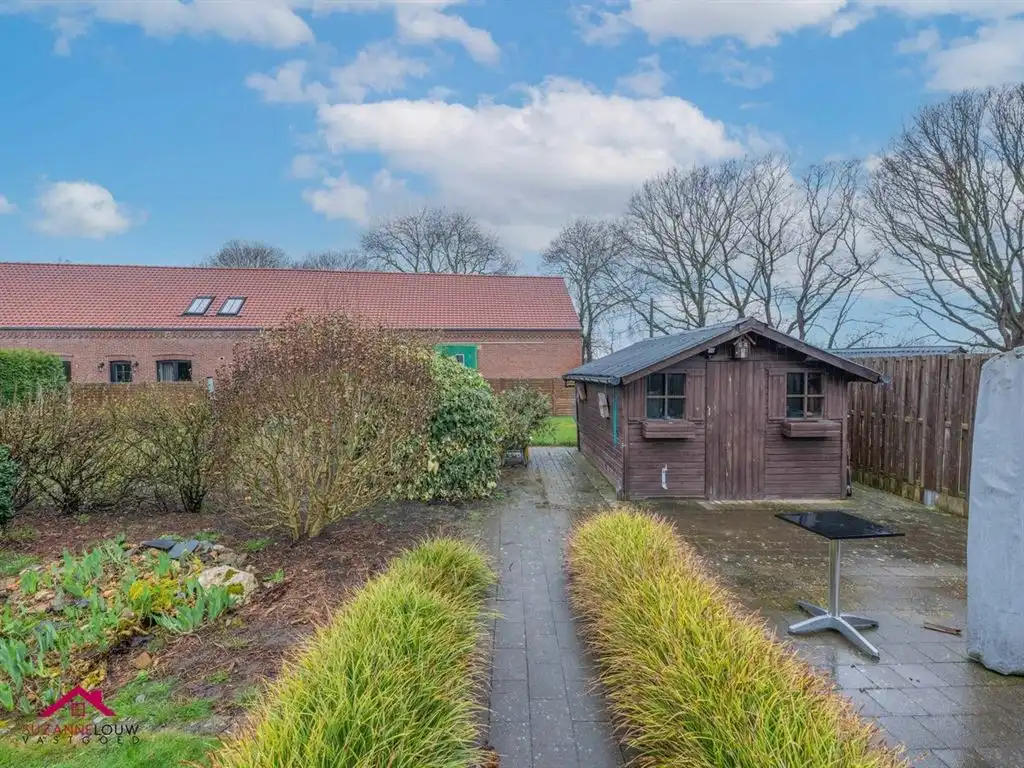 Charmante vrijstaande woning foto 10