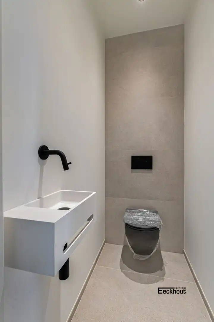 Sublieme penthouse in standingvolle residentie Derycker in hartje Oostende foto 19