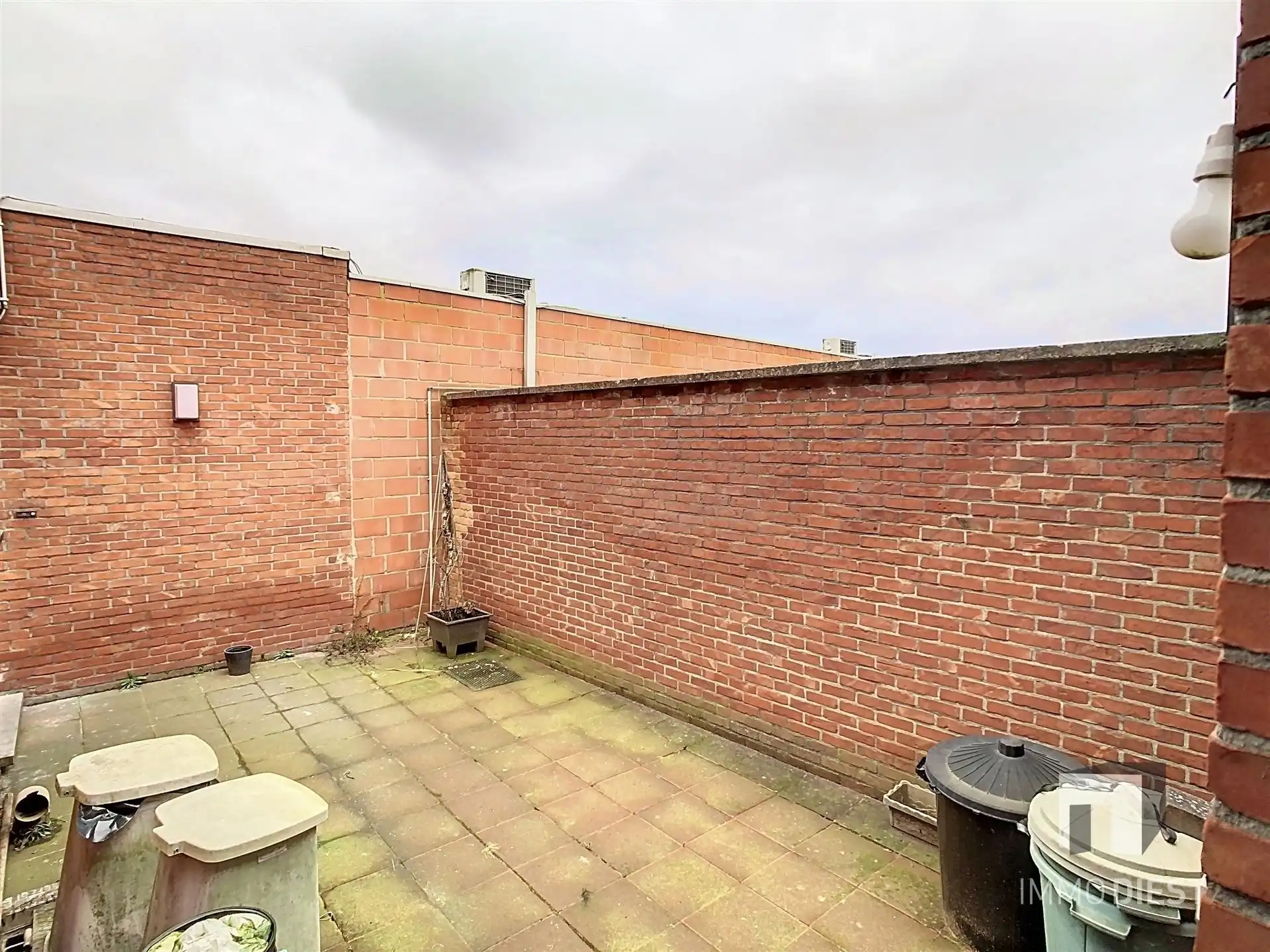 2 Handelspanden met verbinding samen 250m2 foto 23