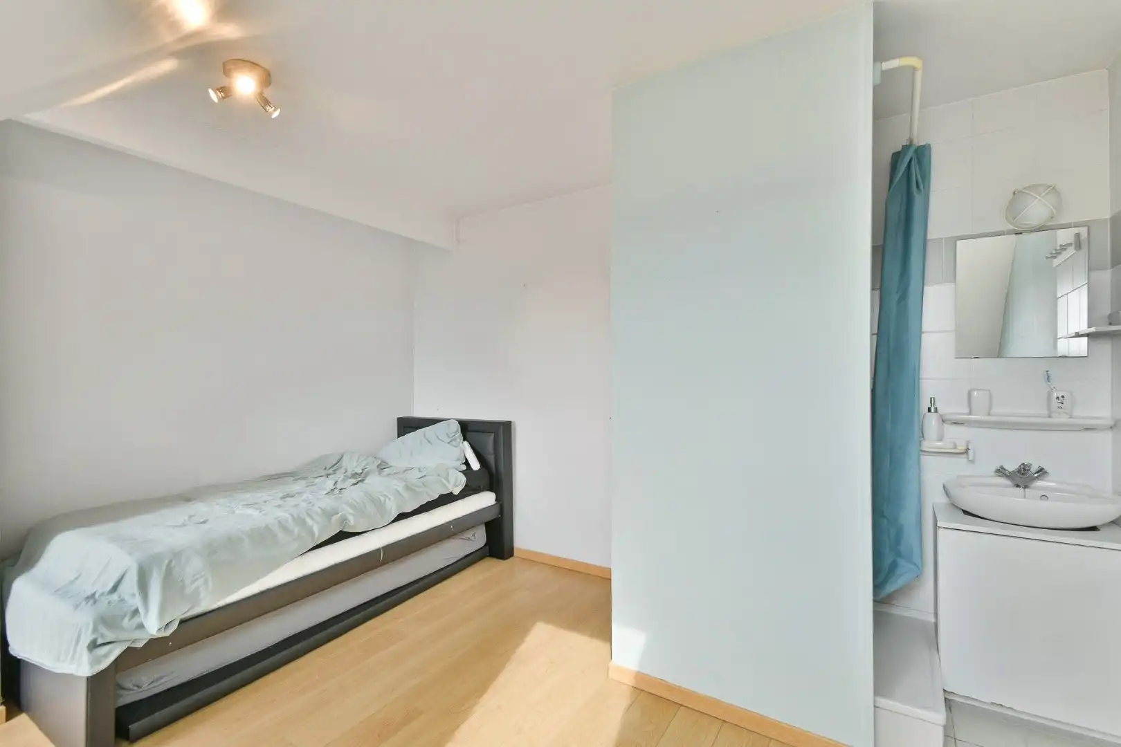 Duplex-appartement met twee ruime slaapkamers en een ruim en intiem terras foto 11