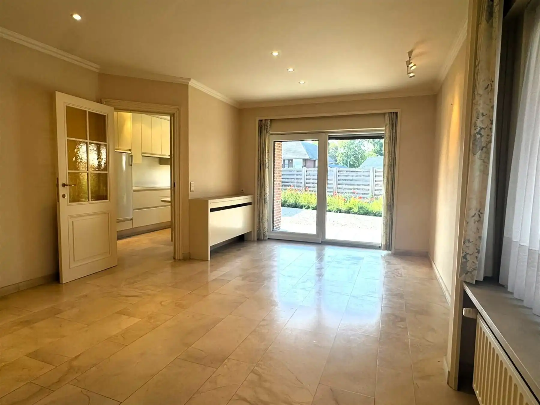 Instapklare bungalow met 2 slaapkamers foto 4
