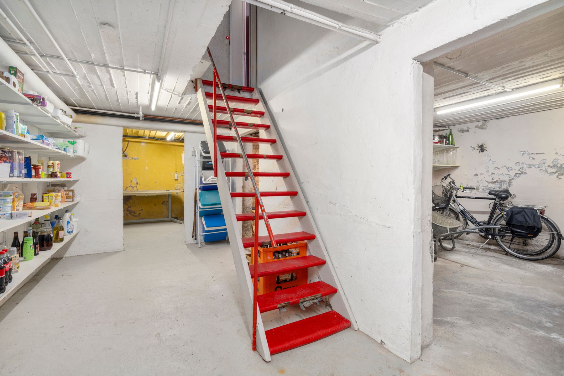 Instapklare woning met 4 slaapkamers te Oordegem foto 16
