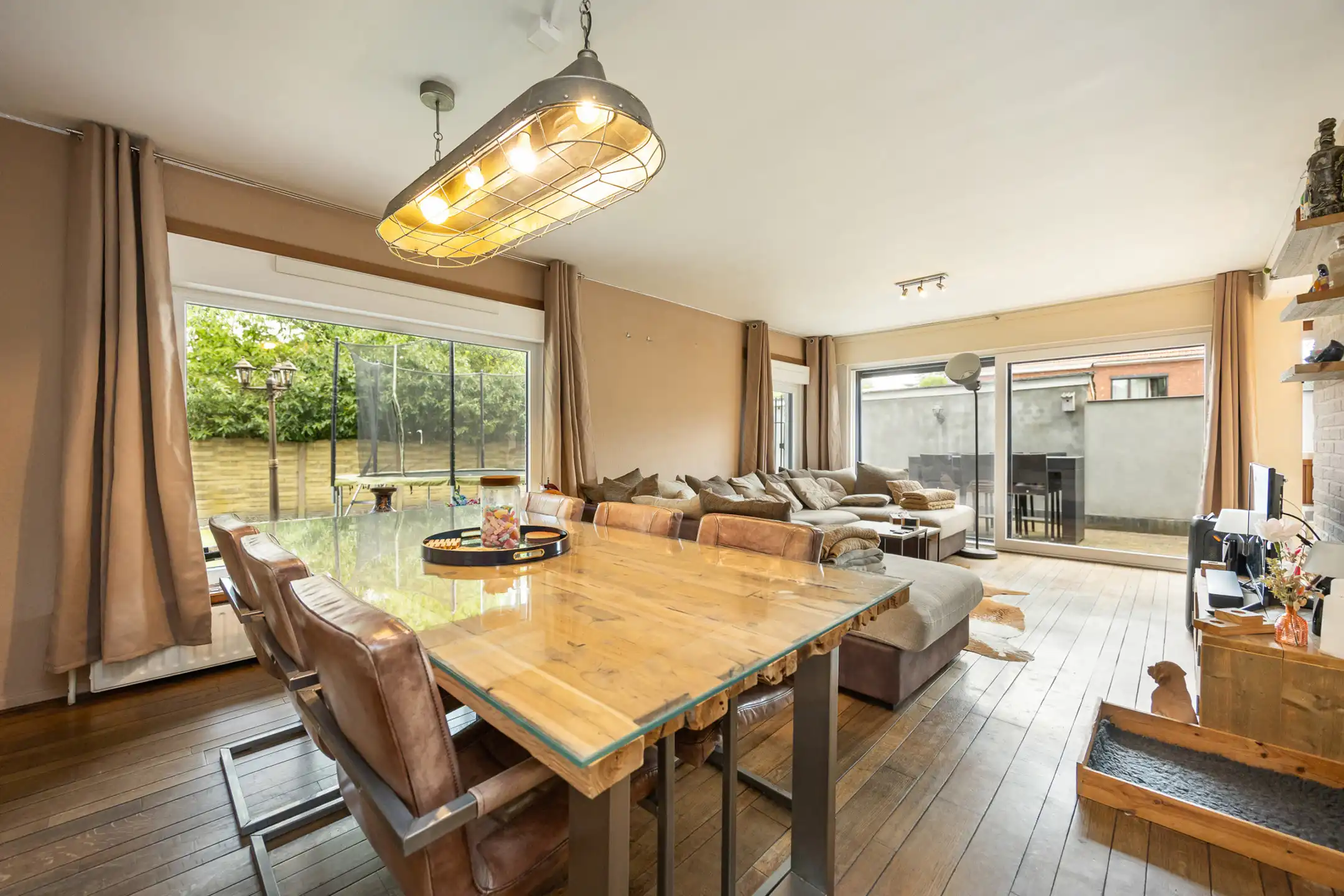 Instapklare 4slpk-woning op rustige locatie te Vosselaar. foto 8