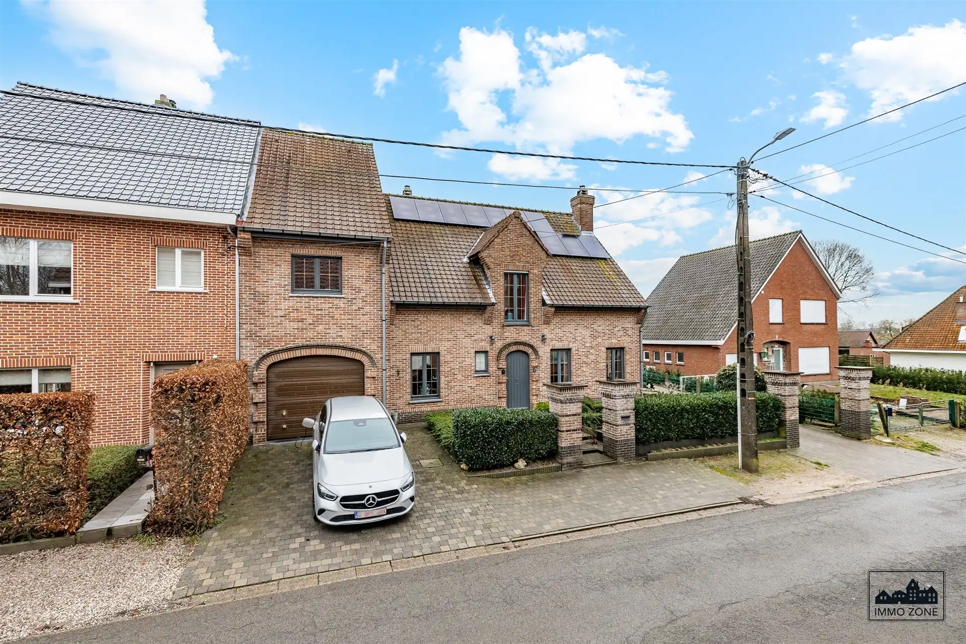 Zeer ruime halfopen bebouwing nabij de Durme foto 2