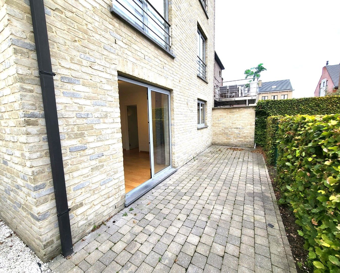 Appartement gelijkvloers - tip top in orde. foto 10