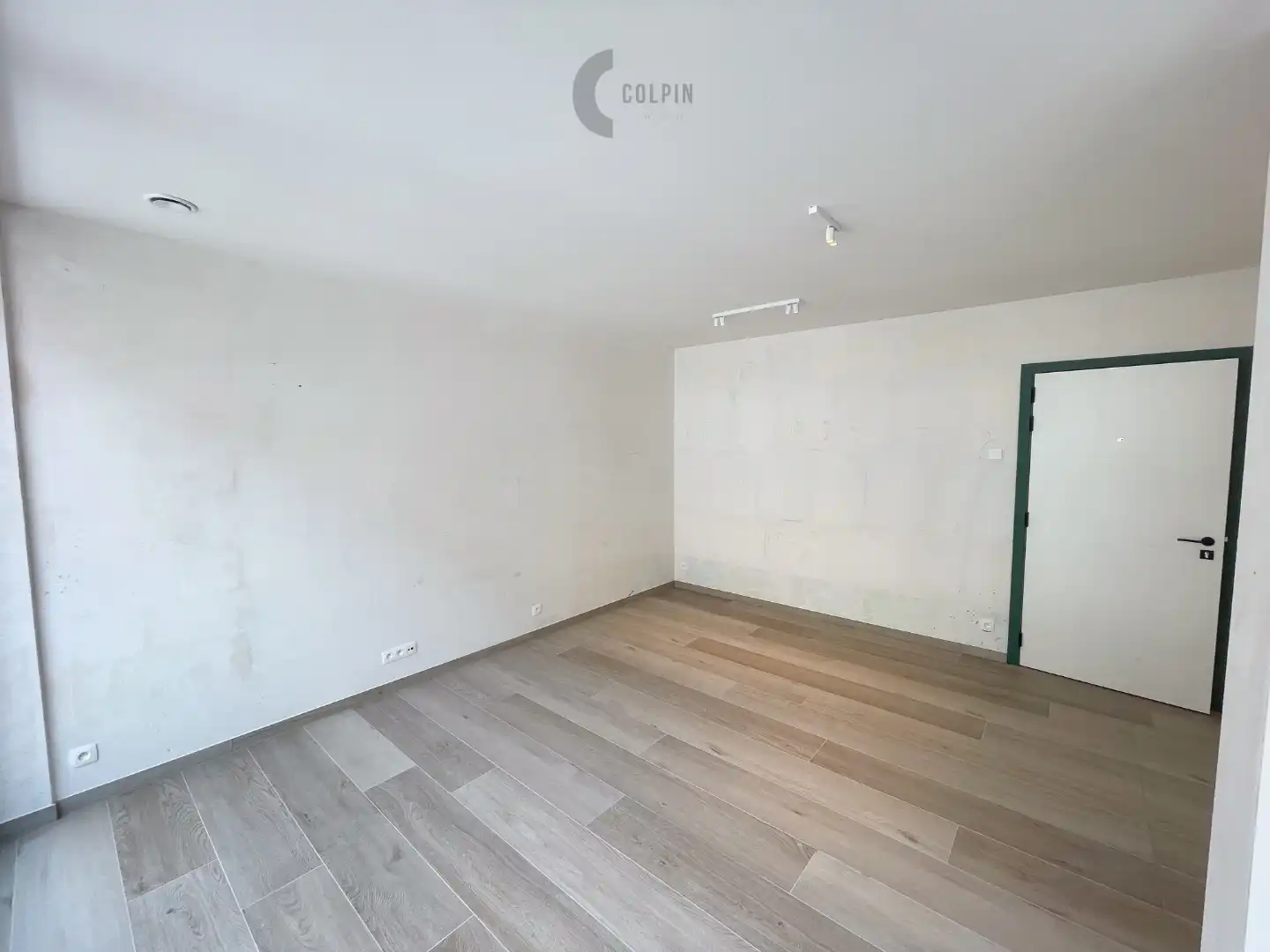 Instapklaar nieuwbouw appartement vlakbij het strand en centrum Heist. foto 8