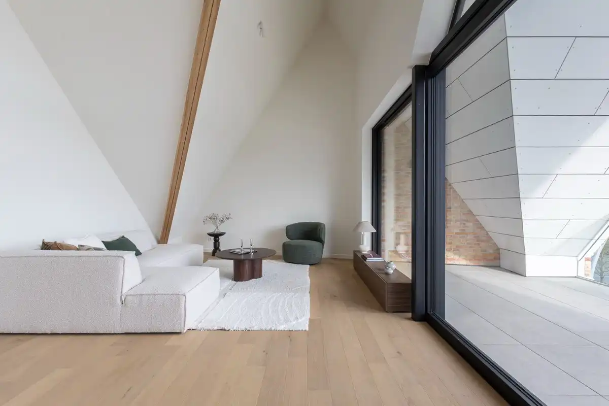 Sfeervol wonen te Brugge in een historisch gebouw foto 6