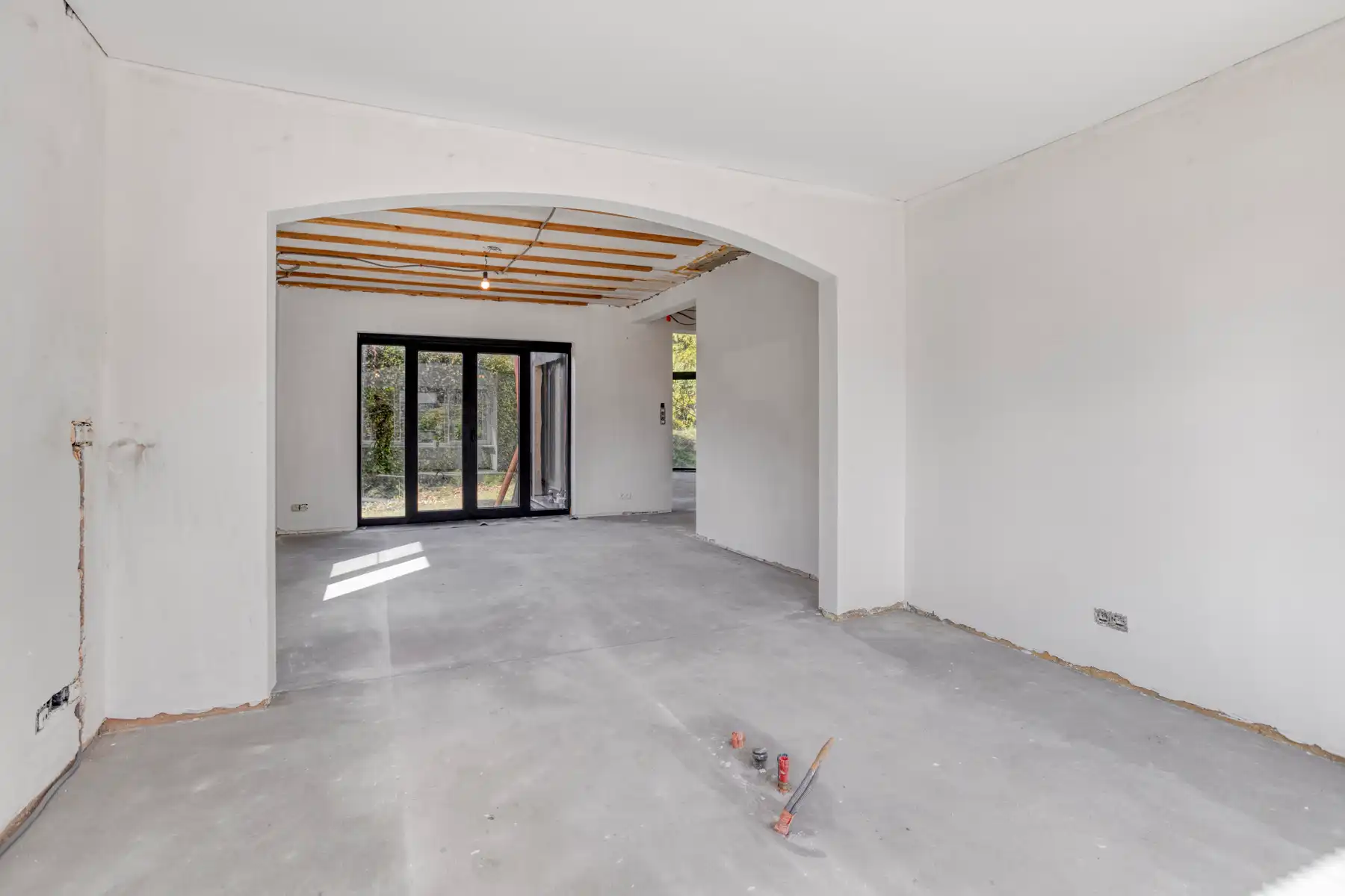 Ruime, energiezuinige gezinswoning met prachtige tuin foto 7
