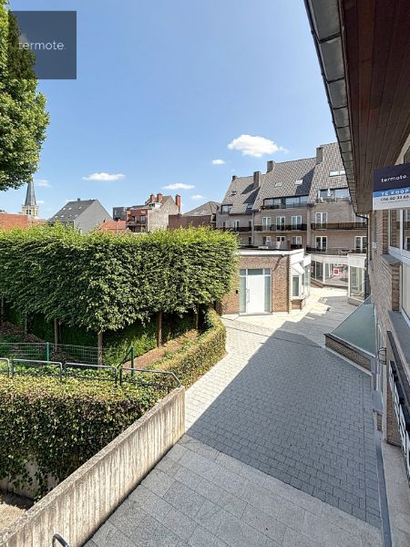 Ruim hoekappartement foto 24