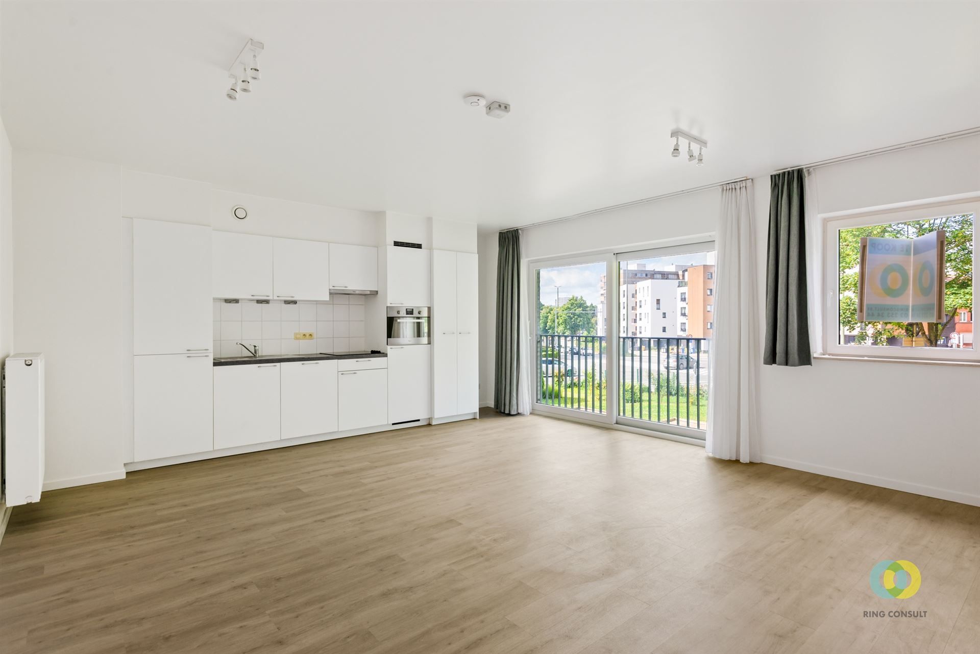 Instapklaar appartement met 1 slaapkamer foto 1