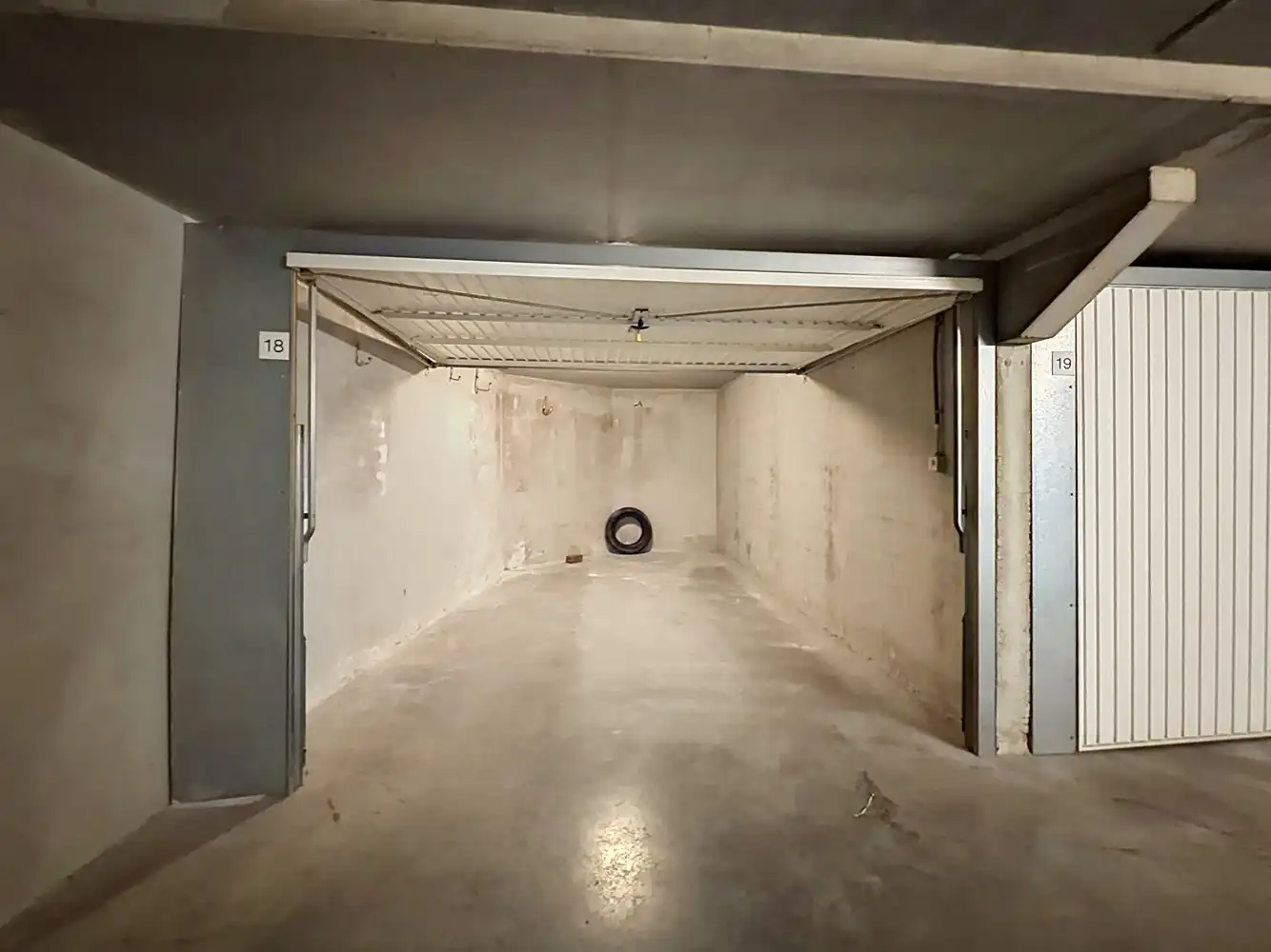Garage te huur Kardinaal Mercierstraat 3/box 18 - 8301 Heist-aan-Zee