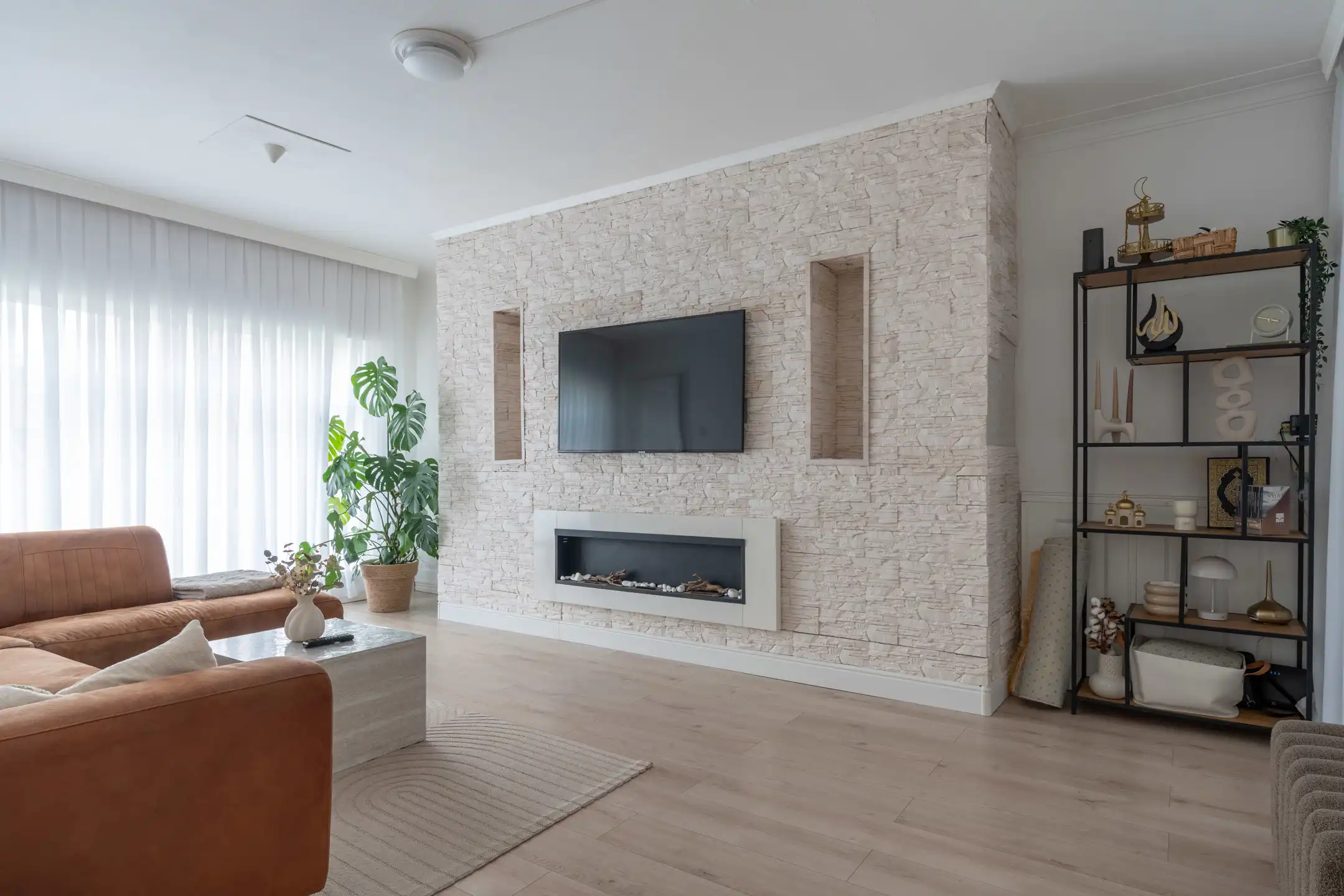 Zeer gunstig gelegen woning met 3/4 slaapkamers op 640 m² foto 6