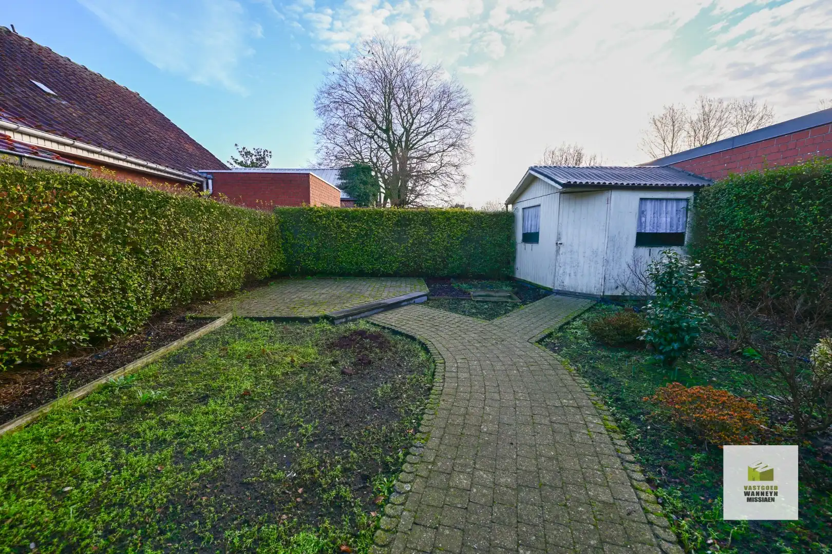 Knusse woning met 1 slaapkamer, gezellige tuin, garage en parking foto 19