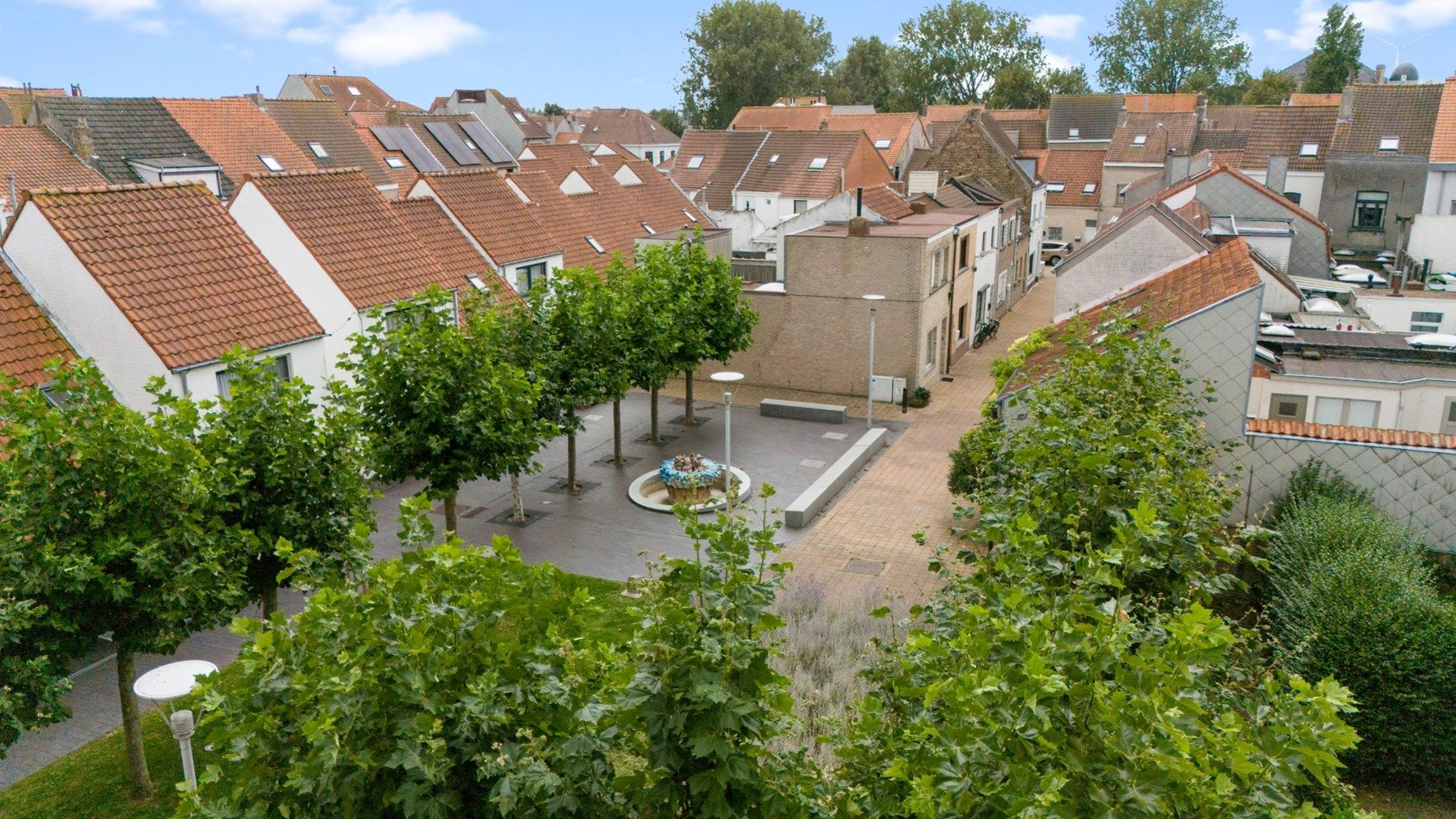 Twee te renoveren/slopen woningen in het hart van Heist – ideaal voor project of herontwikkeling foto 5