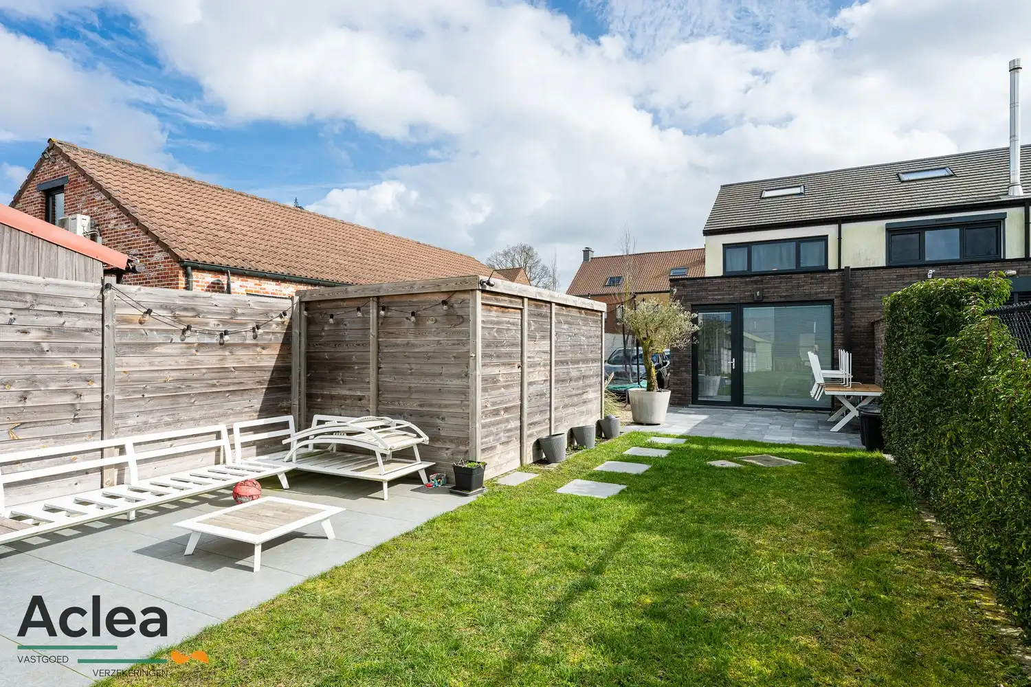 Sfeervolle energiezuinige HOB met diepe tuin foto 12