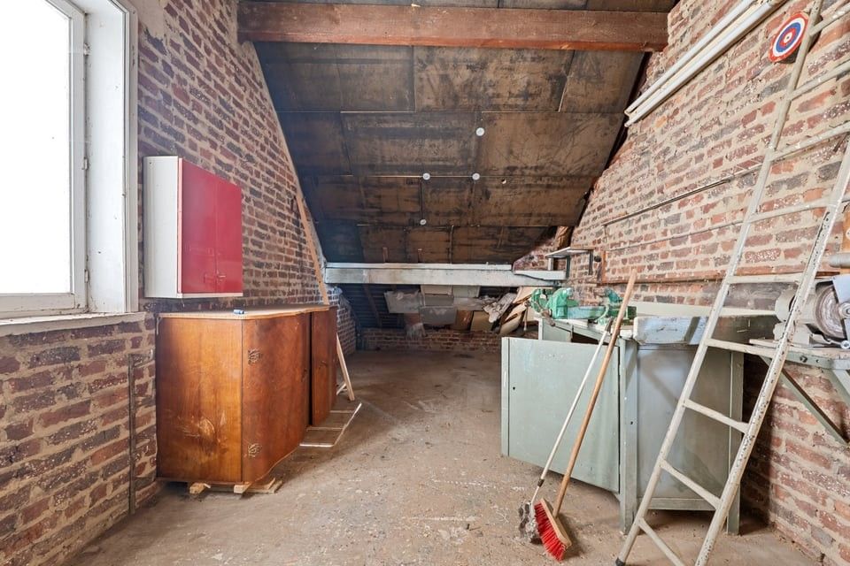 CHARMANTE OPEN BEBOUWING MET GARAGE IN OPLINTER foto 27