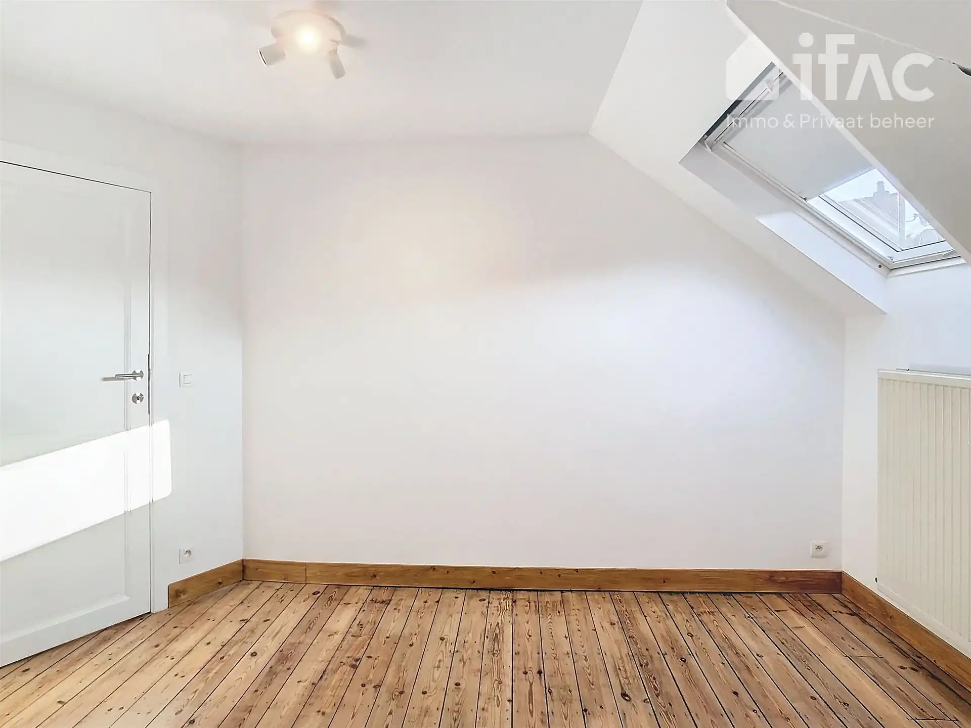 Goed gelegen en volledig gerenoveerd appartement foto 9