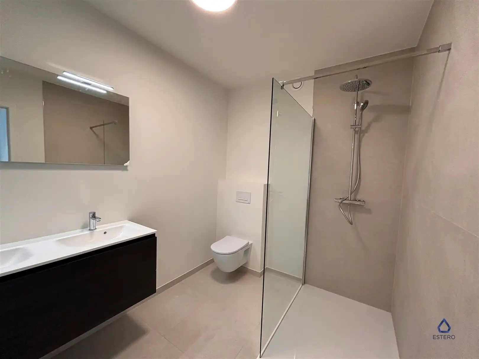 Prachtig nieuwbouwappartement met ruim terras foto 14