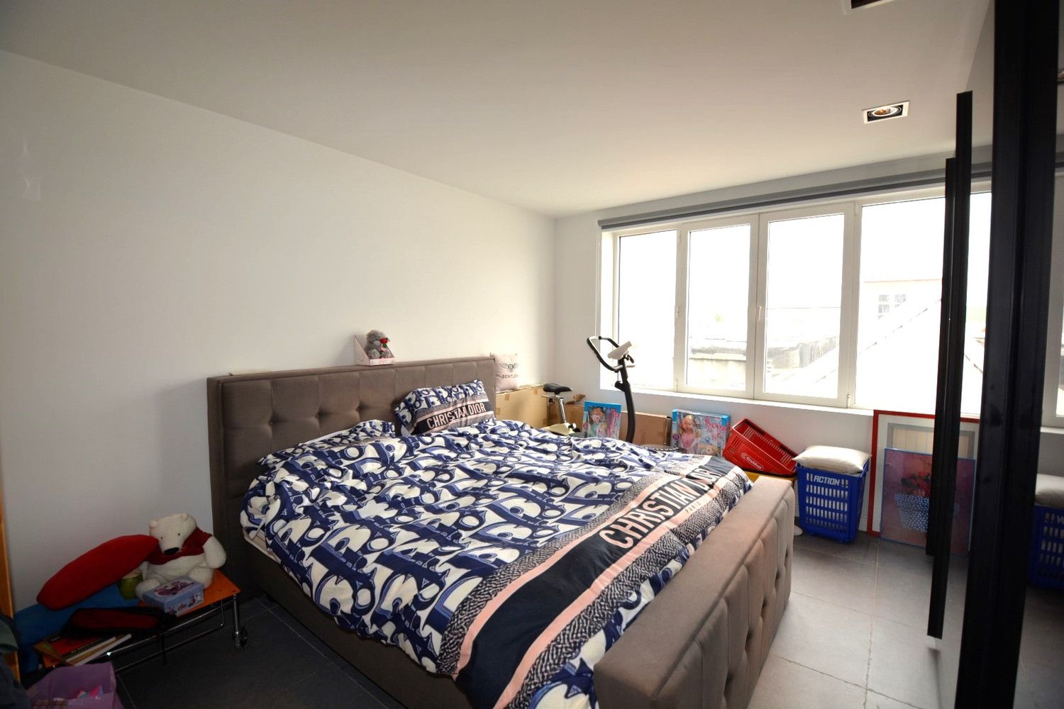 GERENOVEERD APPARTEMENT MET 2 SLK EN GARAGE! foto 9