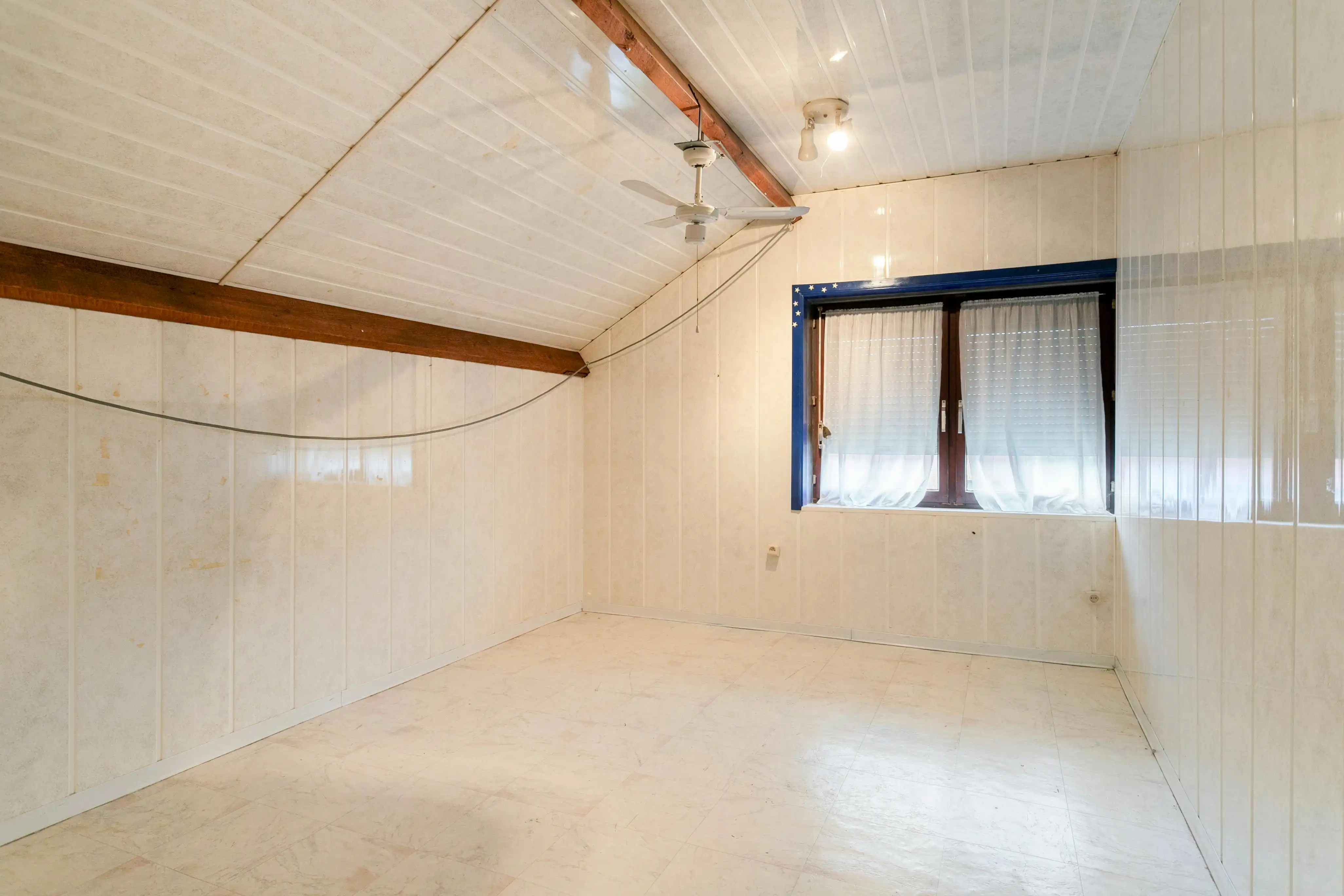 Alleenstaand huis met 4 kamers te koop in Vichte foto 15