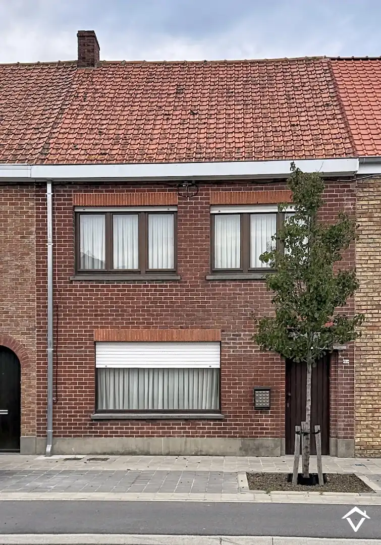 Hoofdfoto van de publicatie: Woning met tuin te Koekelare