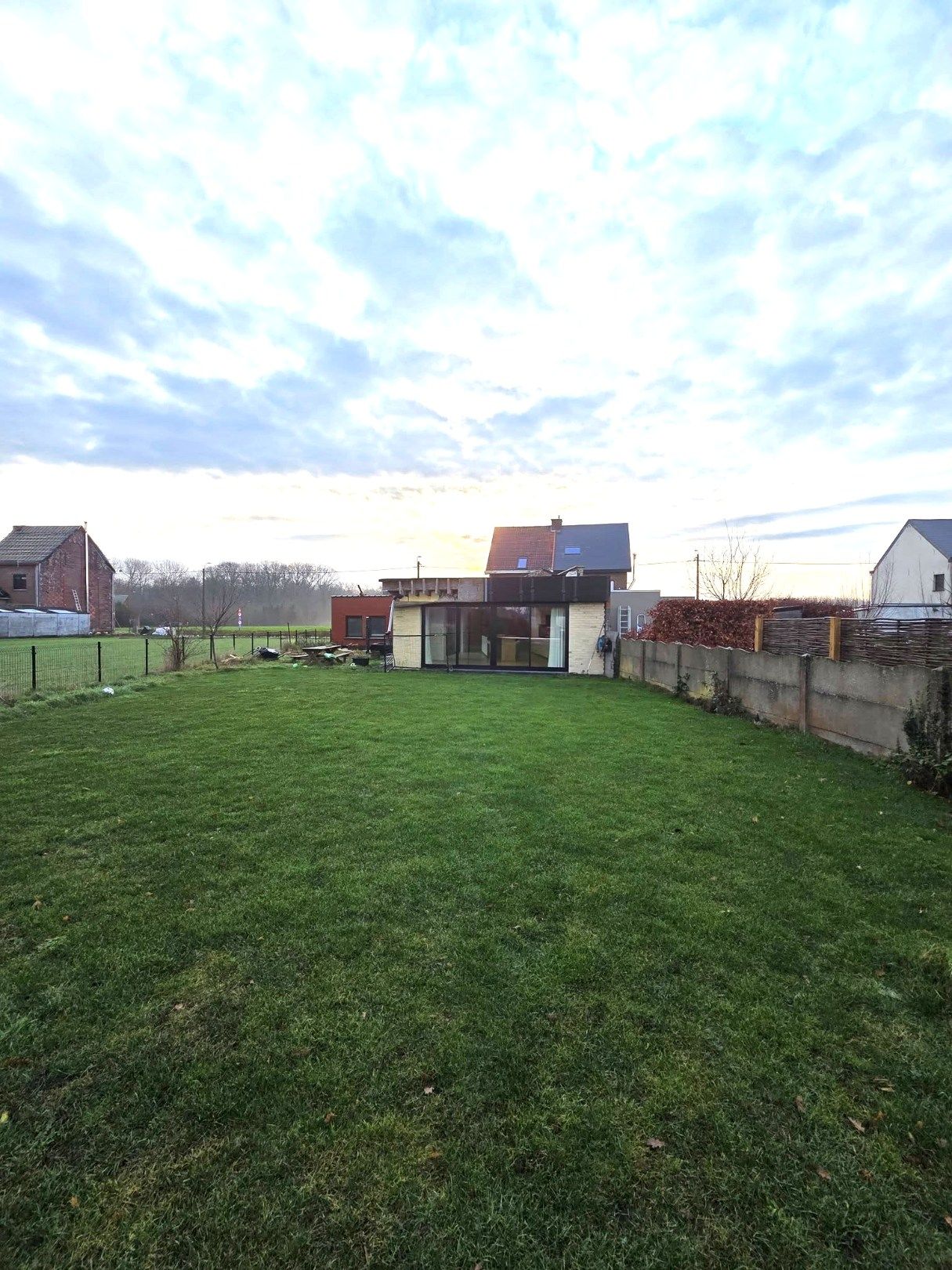 Charmante 3-gevelwoning in groene omgeving te Perk foto 26