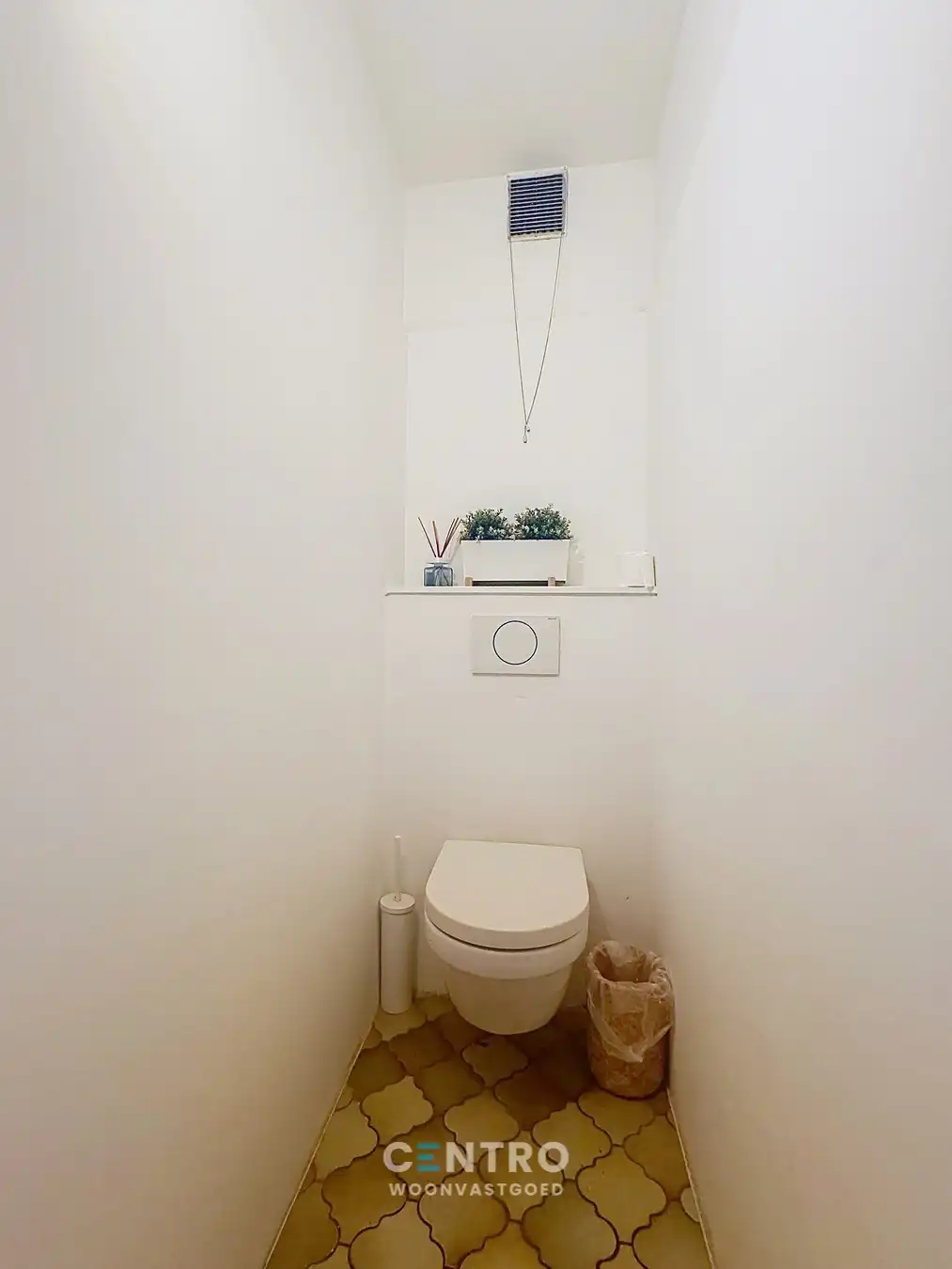 Instapklaar gemeubeld appartement op één van de mooiste locaties van Brugge! foto 9