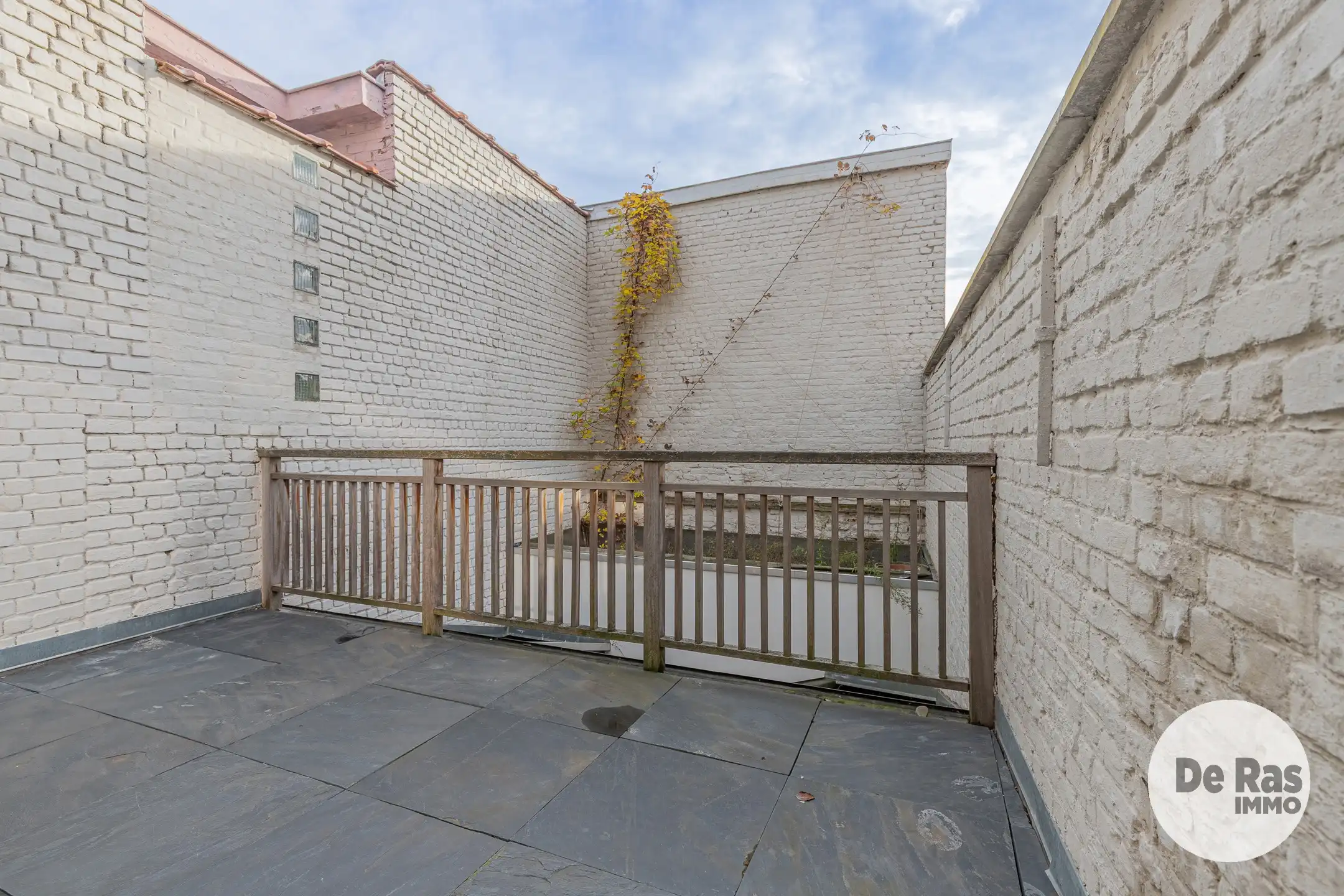 AALST - Kantoorruimte met vernieuwd appartement in centrum foto 28