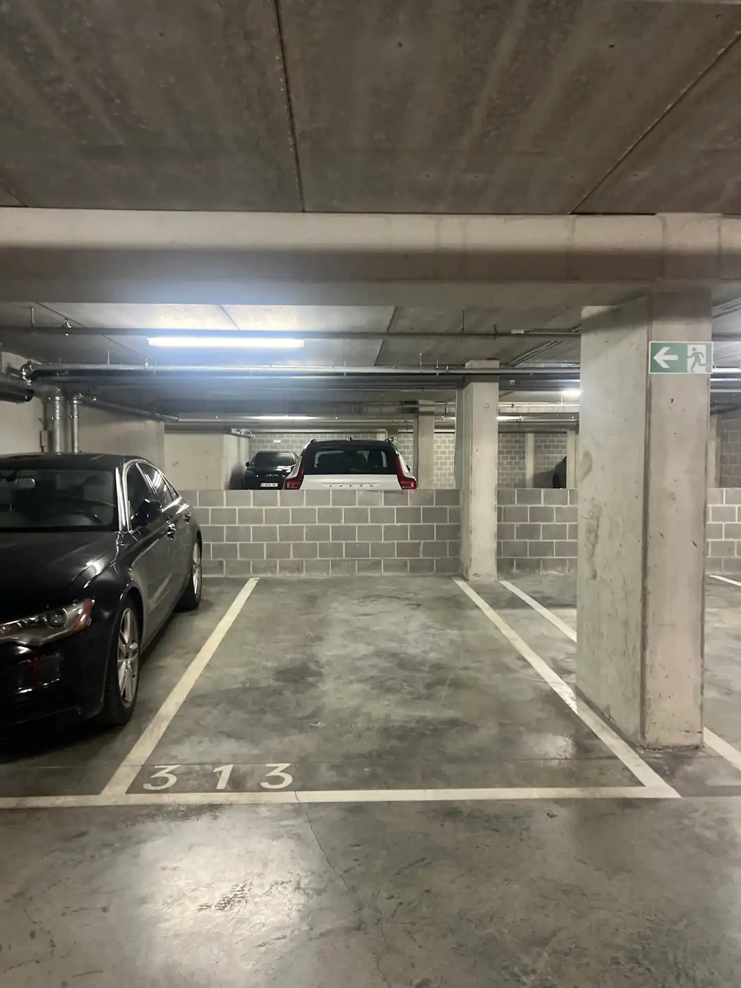 ANTWERPEN-ZUID - Ondergrondse staanplaats op het Nieuw-Zuid  foto 2