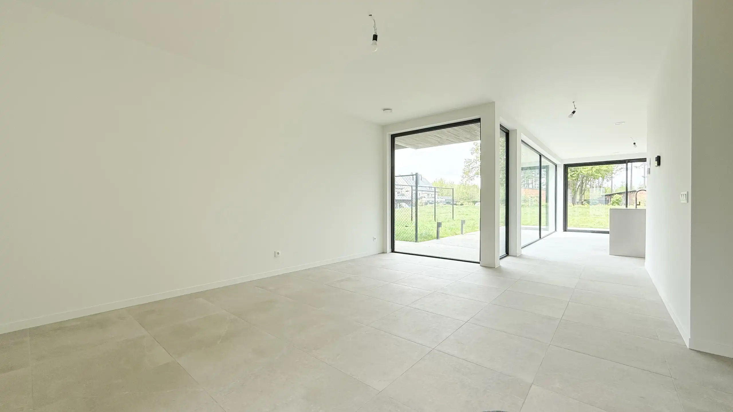 Hoogwaardig afgewerkte woning met industriële look! foto 4