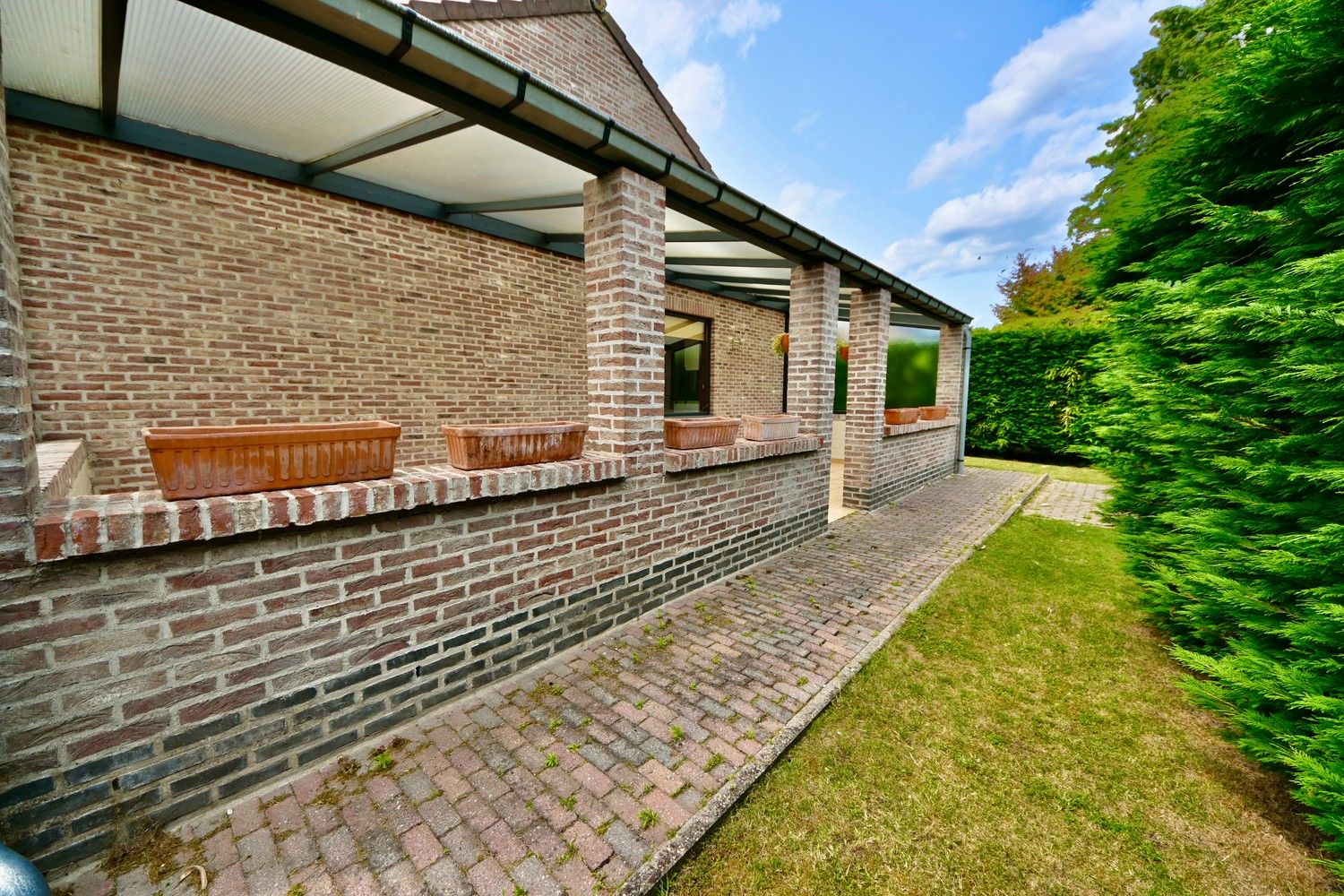 Rustig gelegen laagbouw woning met 2 slaapkamers, garage en tuin. foto 16