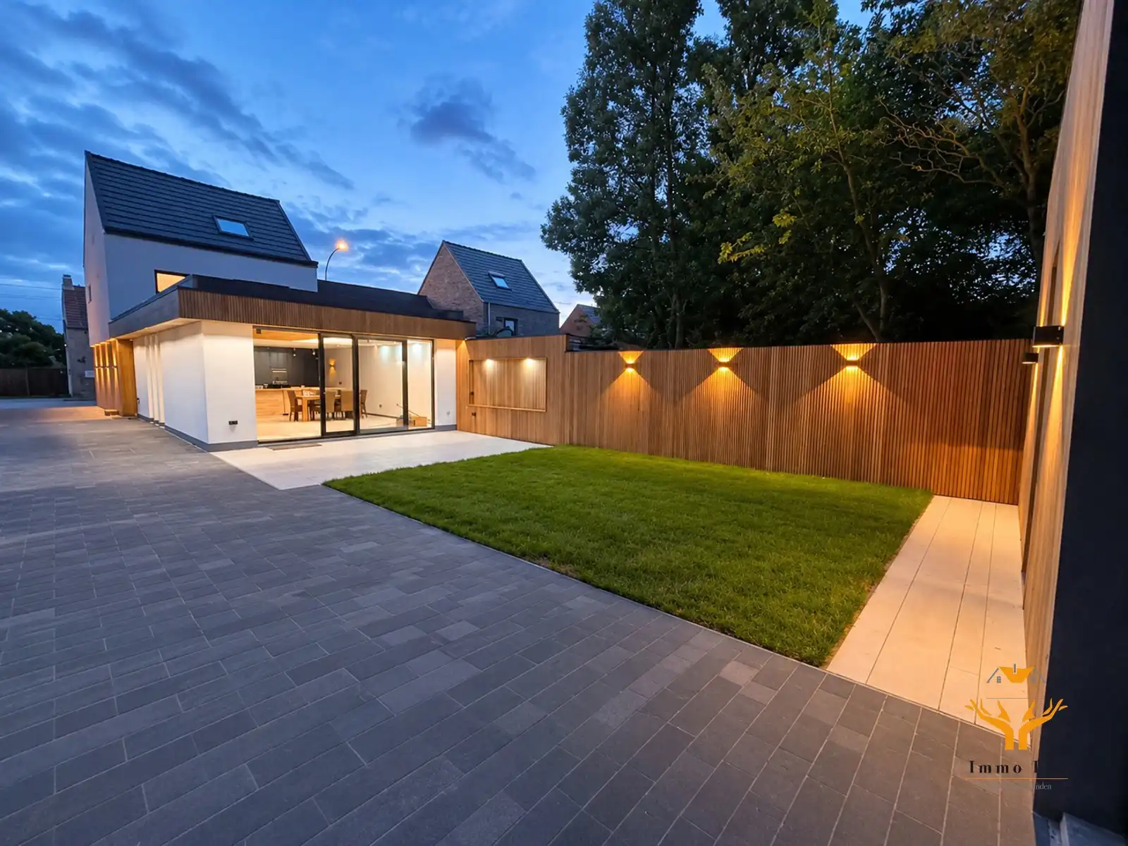 Ruime woning met magazijn  foto 24