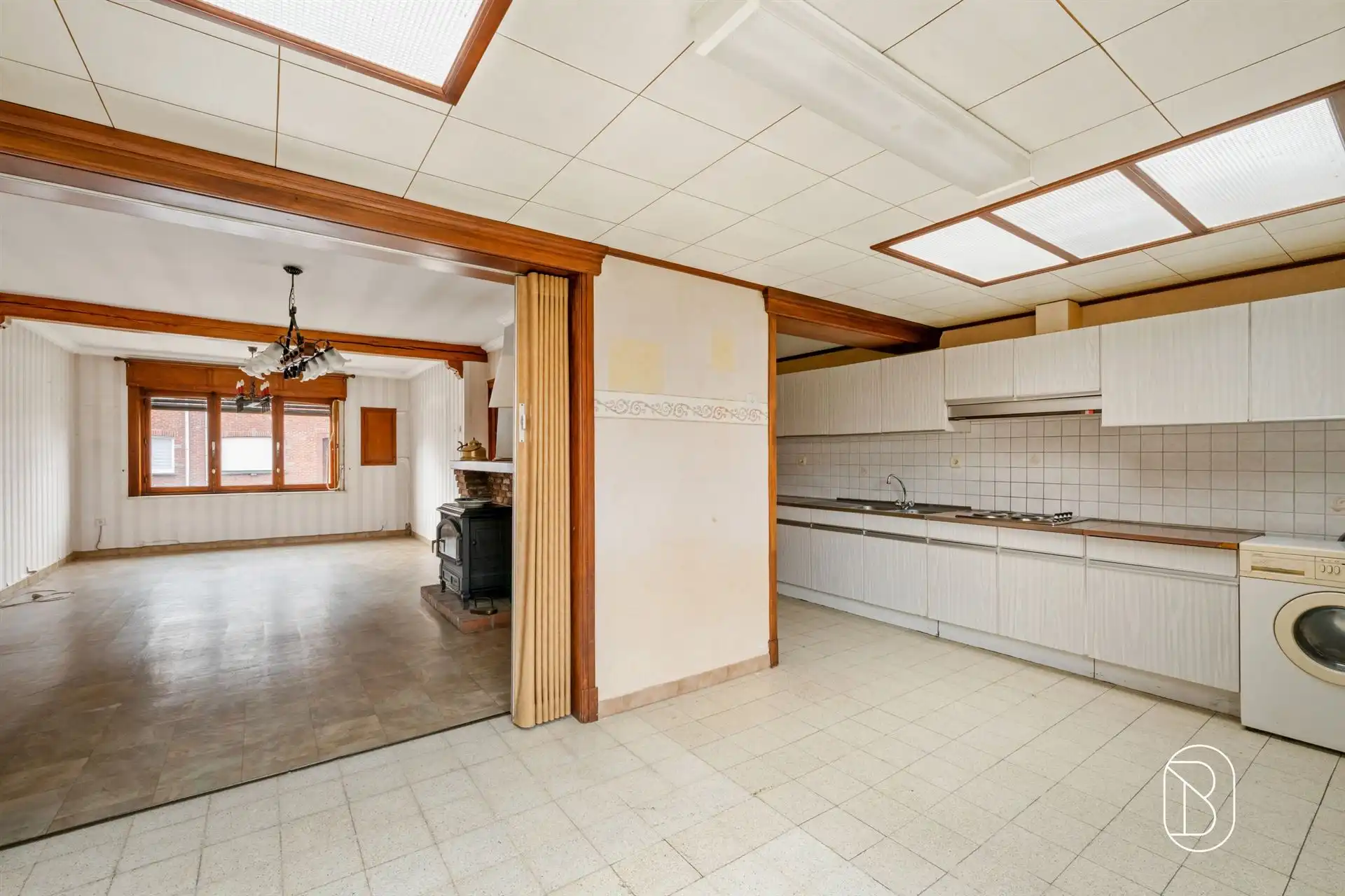 Ruime woning met veel potentieel in Dottignies foto 6