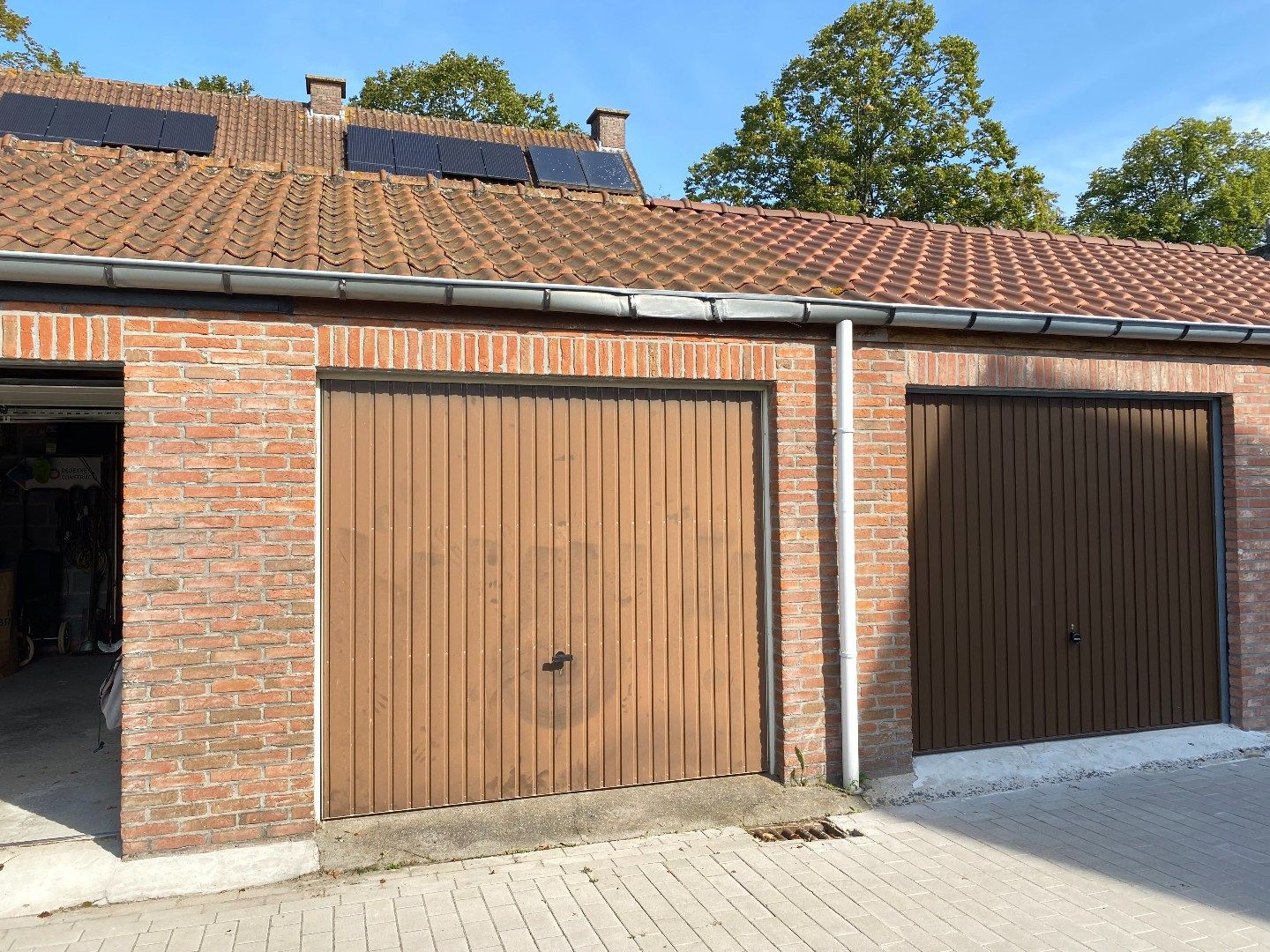 Gesloten garagebox te Kristus-Koning foto {{pictureIndex}}