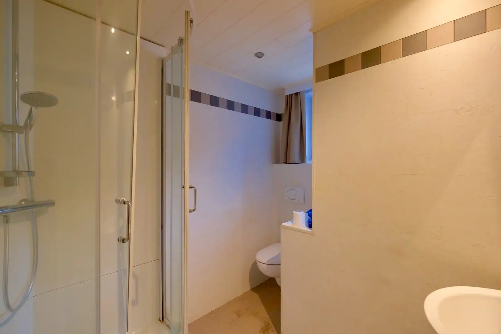 Lichtervelde - Ruim multifunctioneel pand op toplocatie! foto 10