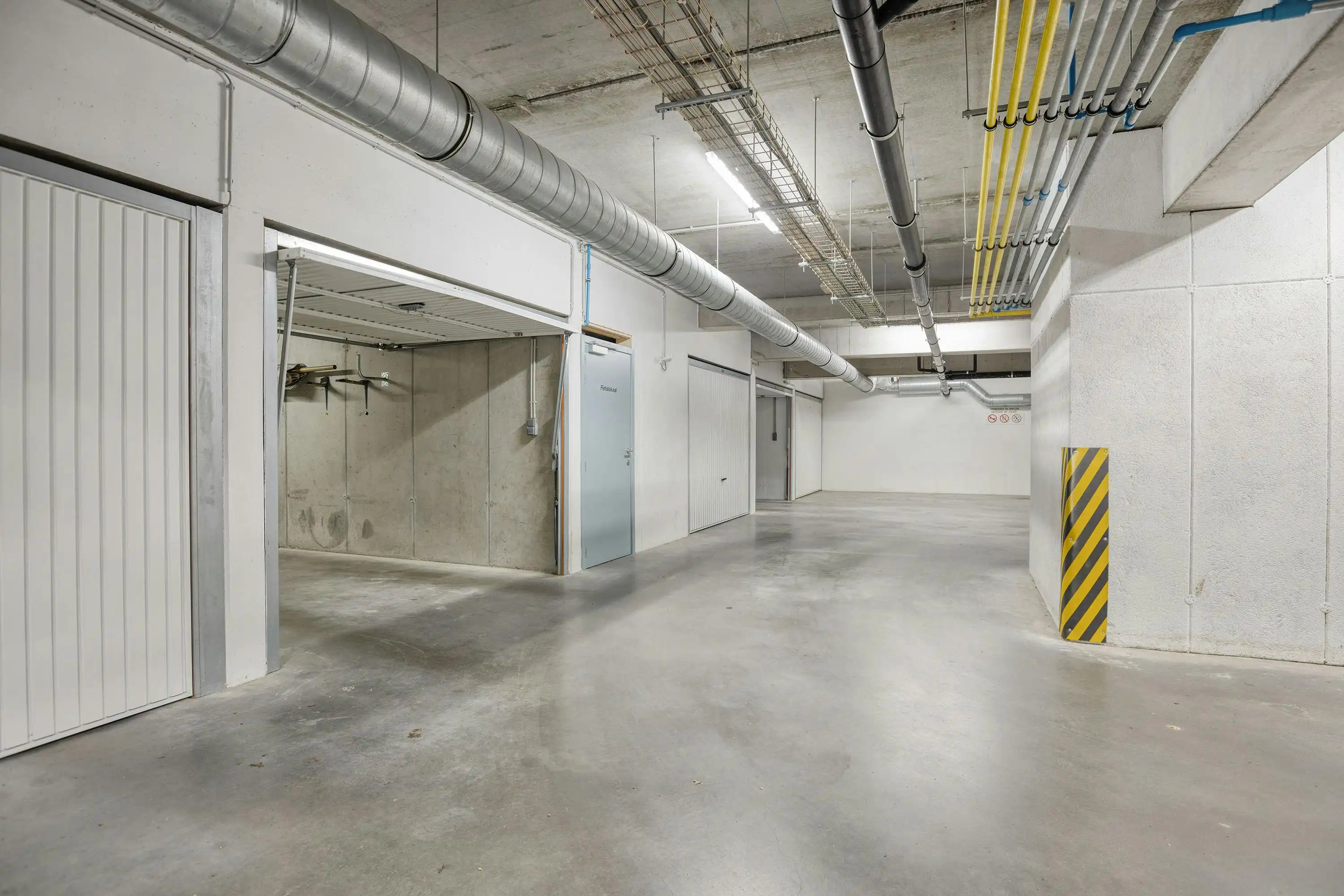 Gelijkvloers appartement (110m²) met tuin op topligging! foto 18