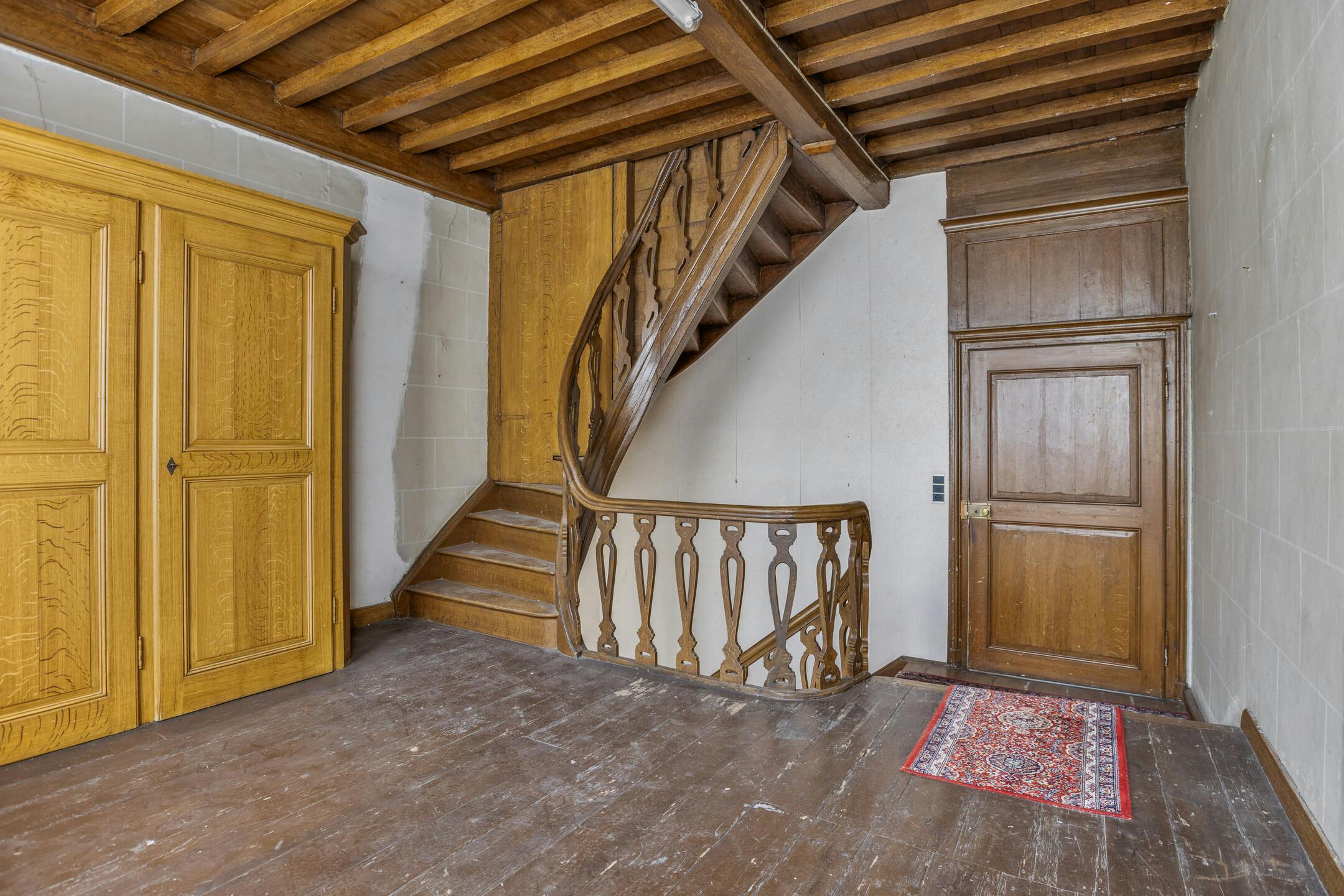 Handelspand met woning in centrum Veurne. foto 22