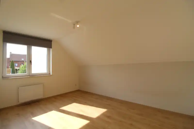 Prachtige recente woning te huur centrum Moorslede foto 10