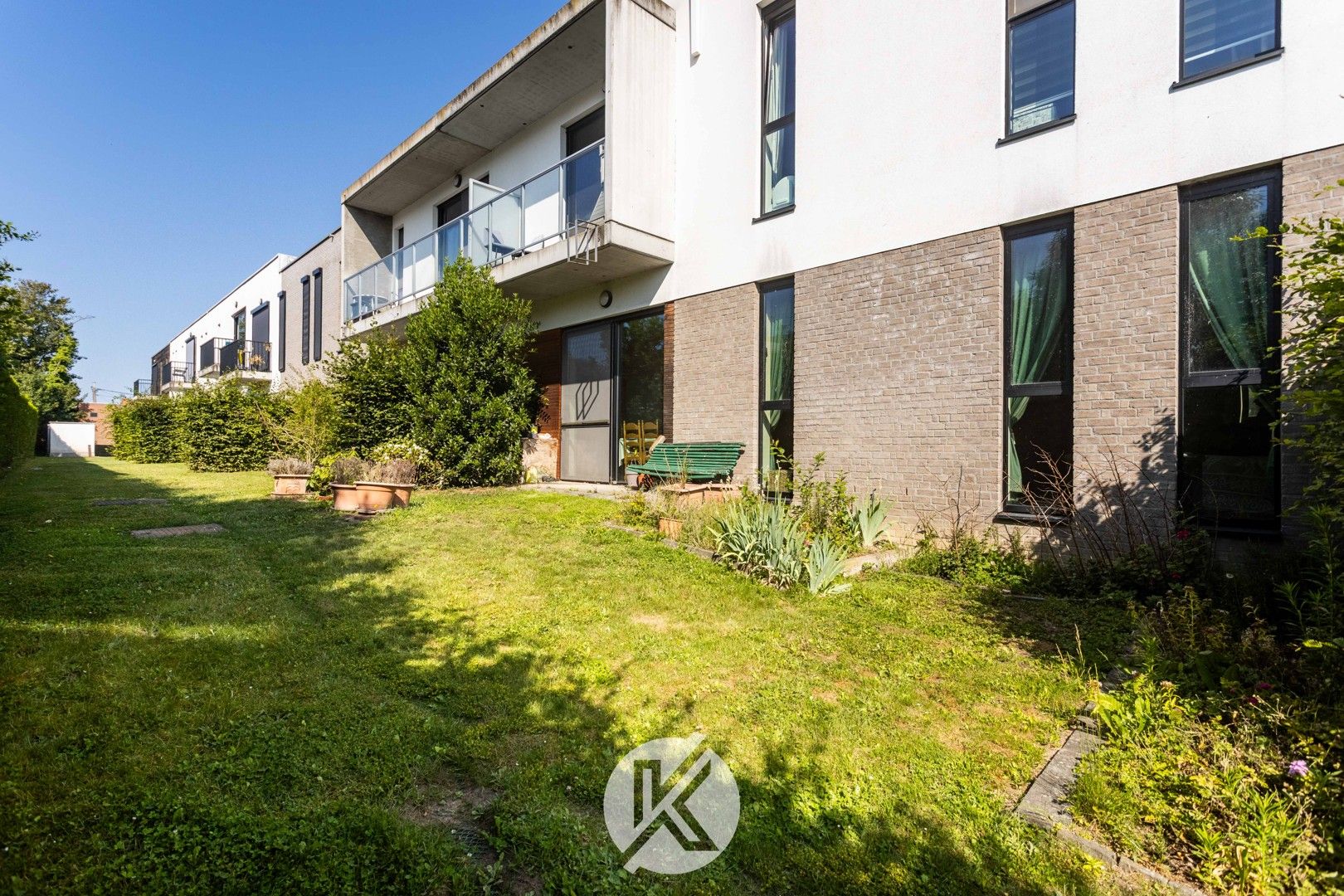 Assistentieflat met 2 slaapkamers foto {{pictureIndex}}