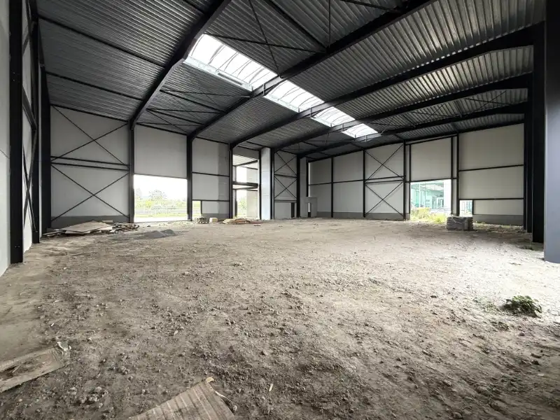 TOPLOCATIE – Unieke nieuwbouw bedrijfsunits met kantoor en magazijn foto 4
