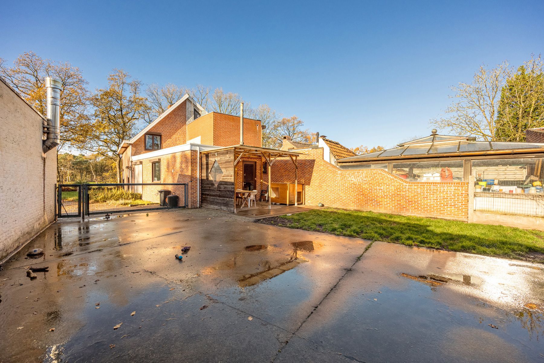 2 Woningen en opslagruimte op ca 2.525m². foto 29