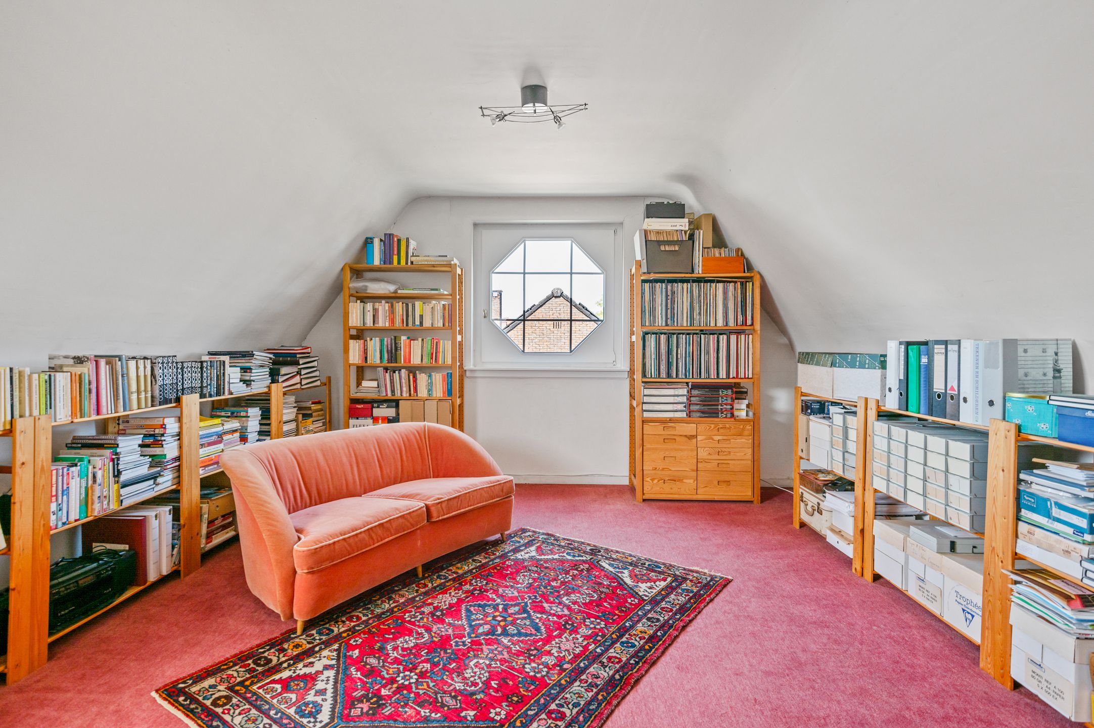 Heel ruime woning met mooie tuin op toplocatie! foto 18