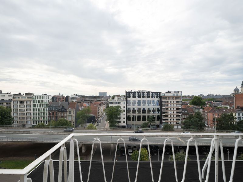 Uitstekend gelegen appartement met magnifiek uitzicht over Zuidpark foto 8