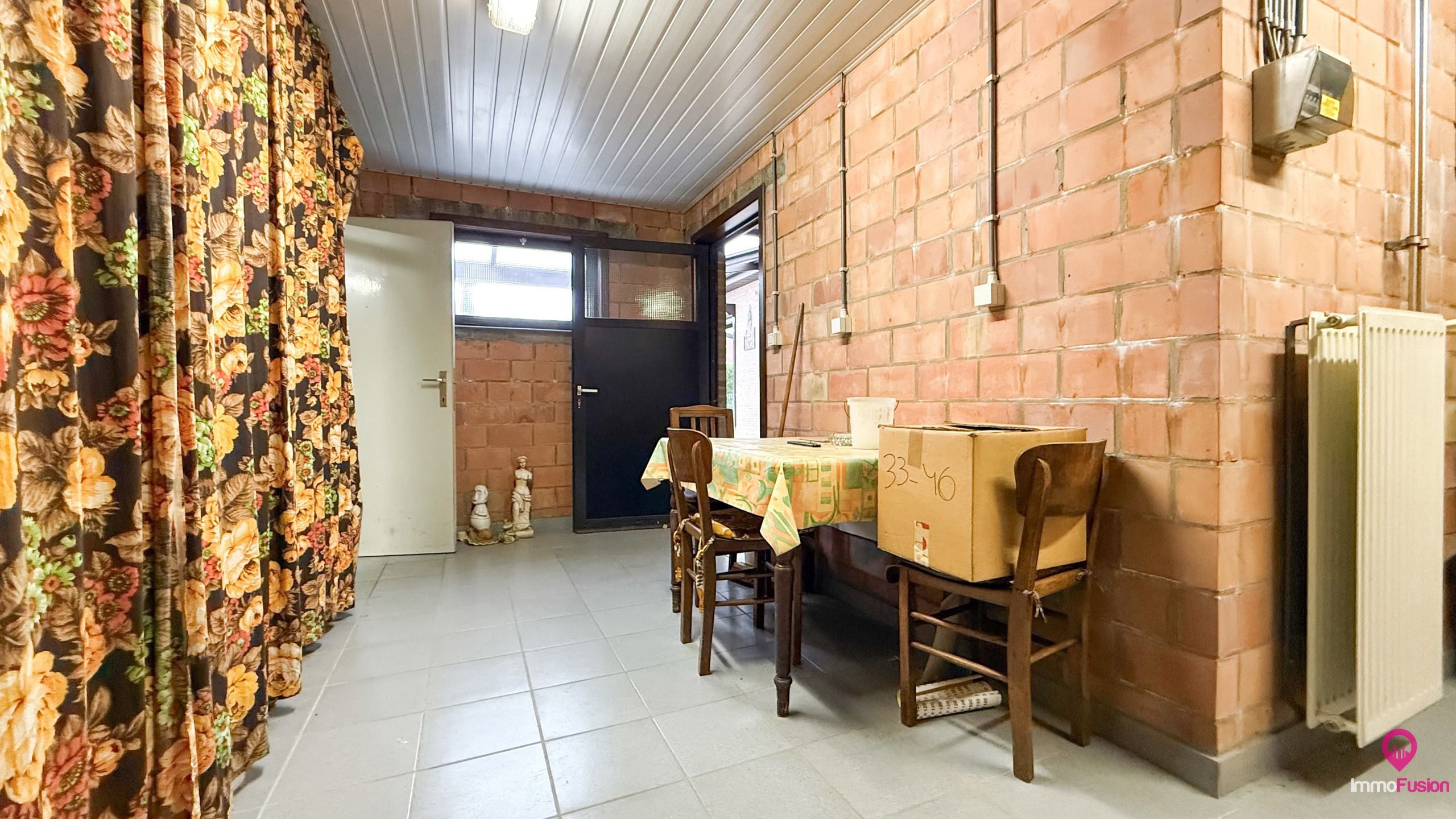 Gelijkvloerse woning op 10a met 3slpk en inpandige garage! foto 24